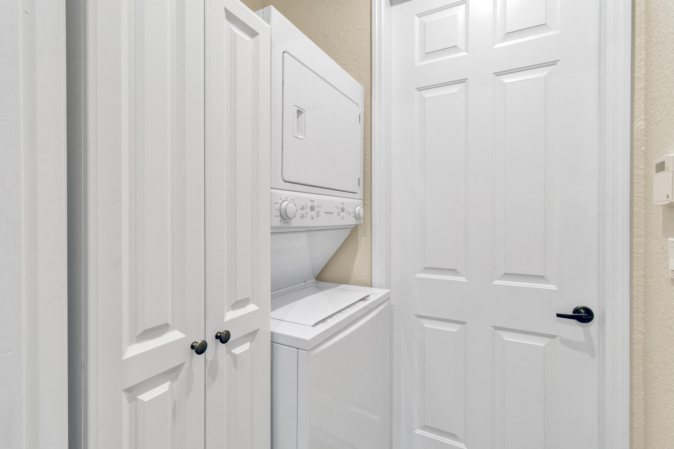 9975 E Villa Circle Property Photo 12