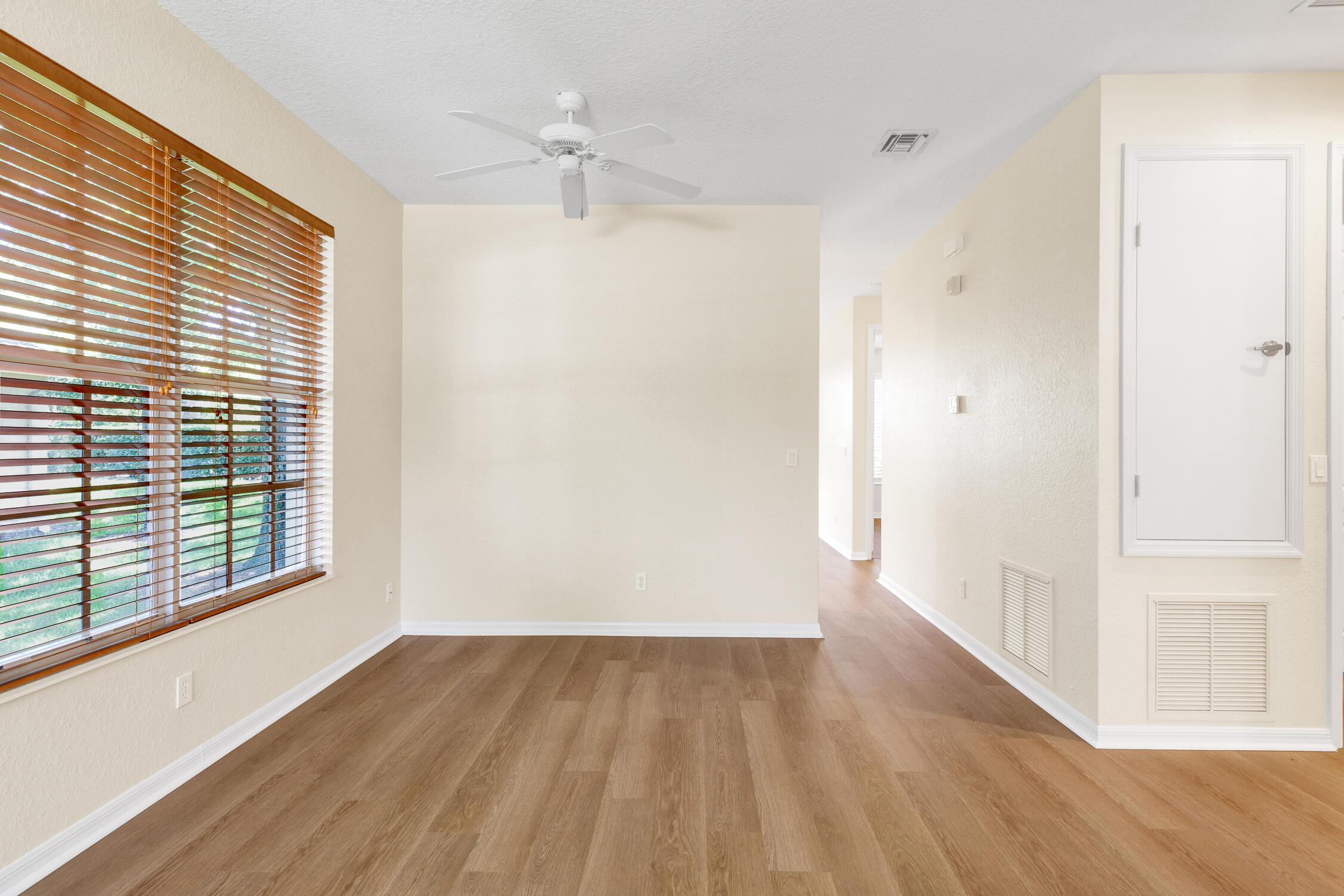 9975 E Villa Circle Property Photo 19