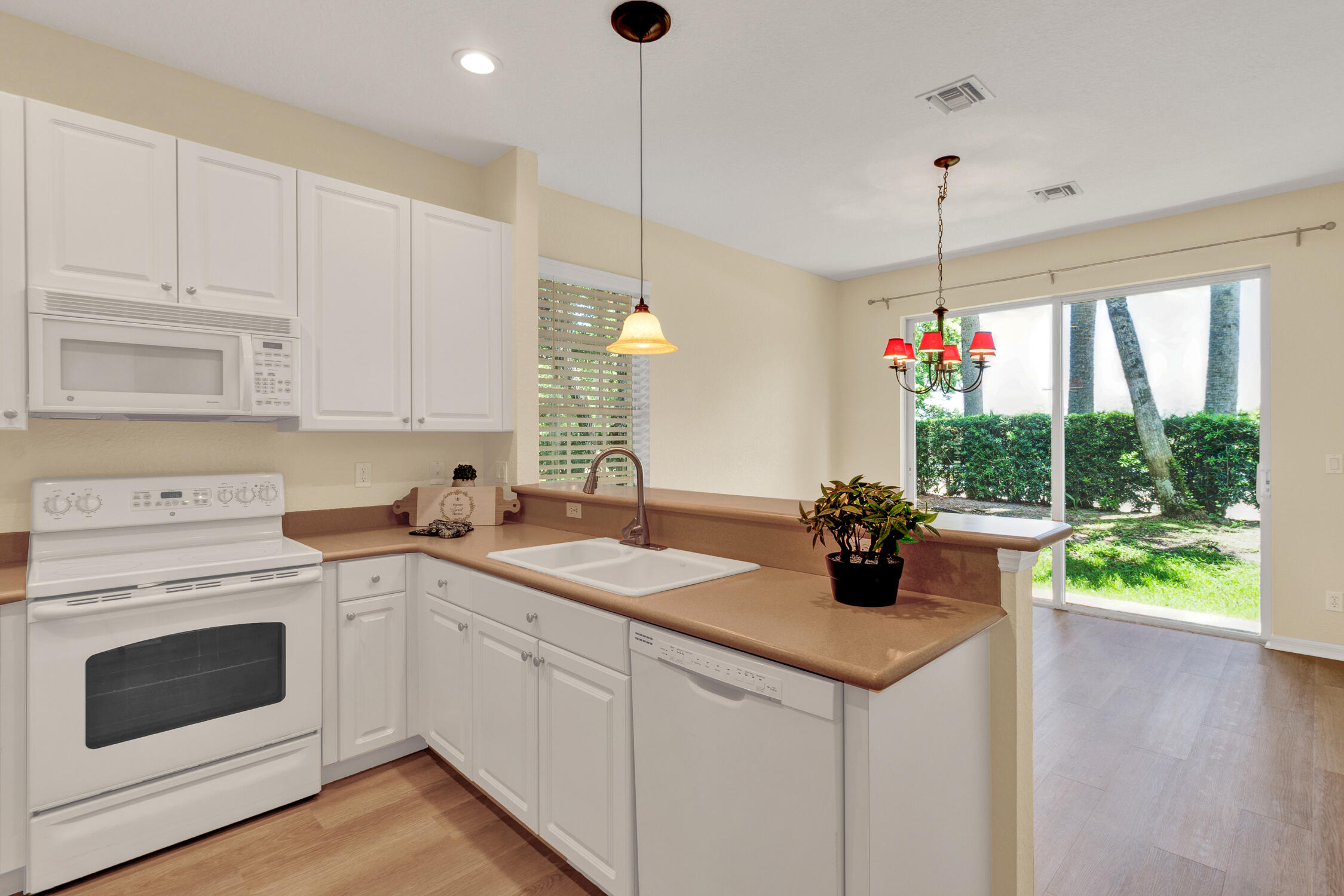 9975 E Villa Circle Property Photo 21
