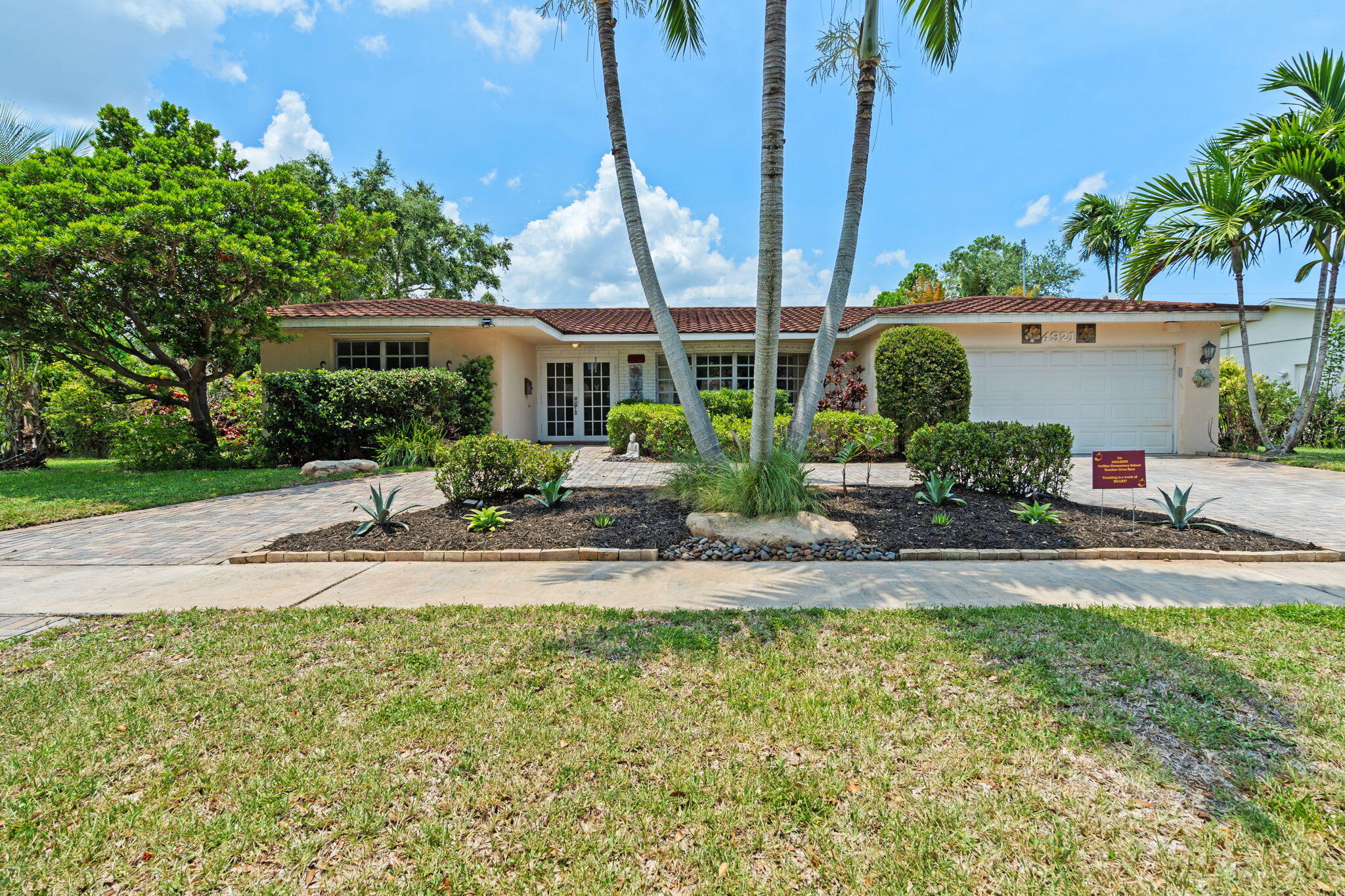 4921 Jackson Street Property Photo 1