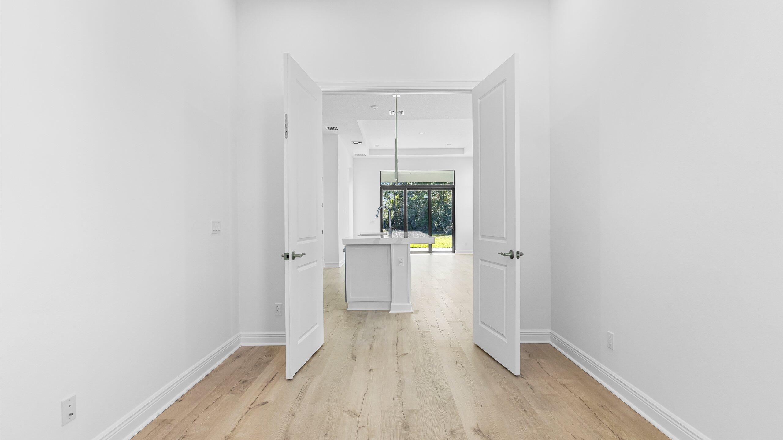 336 Se Via Sangro Property Photo 4