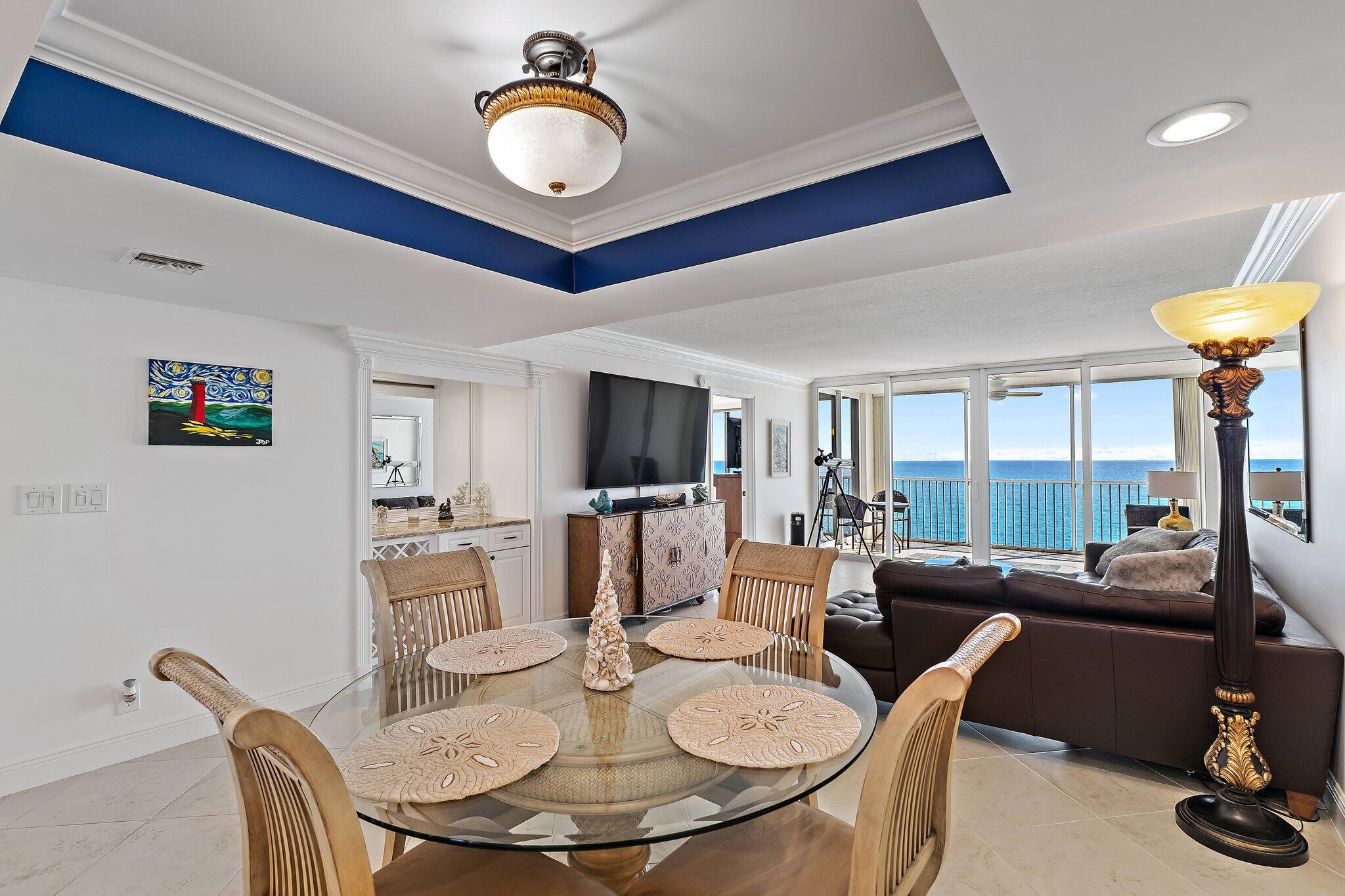 840 Ocean Drive 905 Property Photo 9