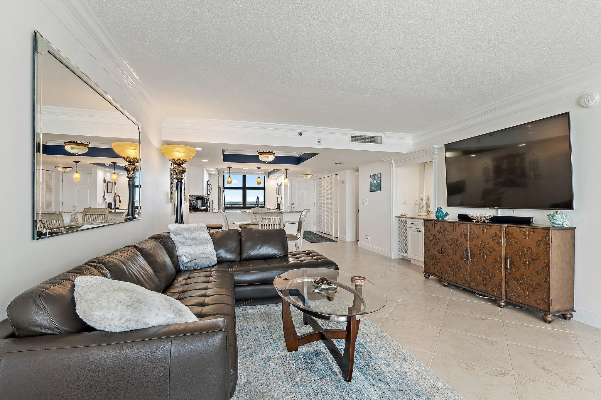 840 Ocean Drive 905 Property Photo 17