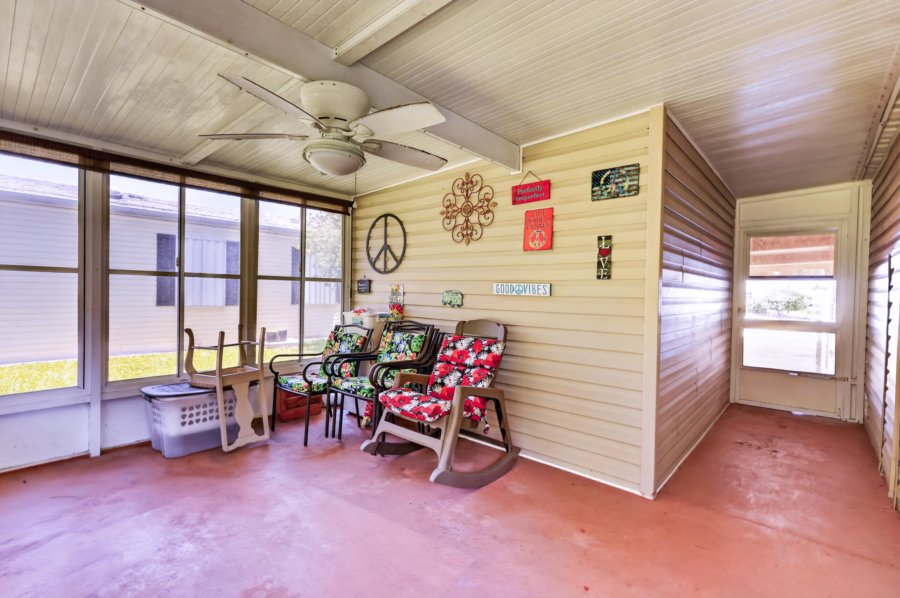 8004 Long Drive Property Photo 32