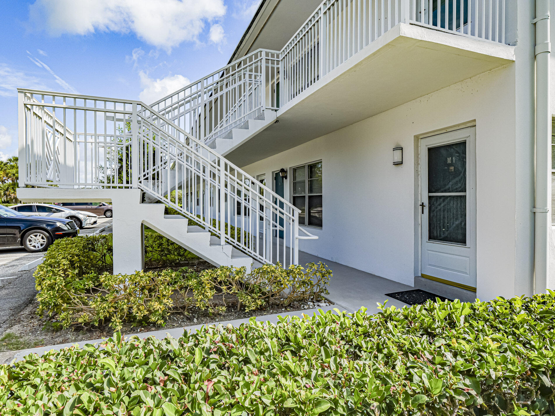 2800 Indian River Boulevard Property Photo 1