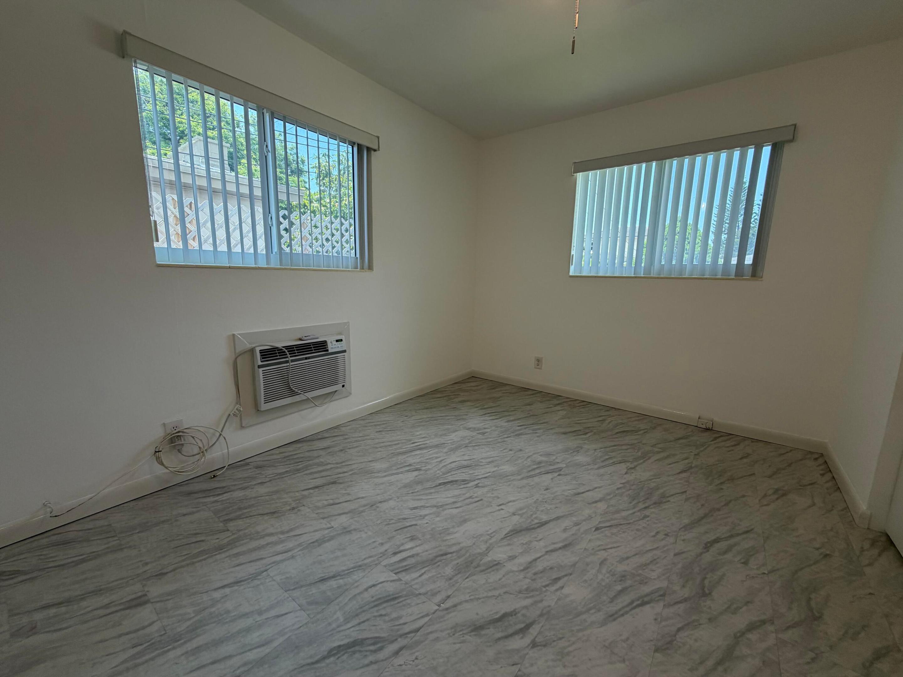 1531 Garfield Street 1 Property Photo 1