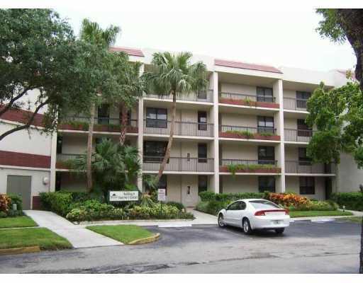 7500 Nw 1st Court 102-3 Property Photo 18