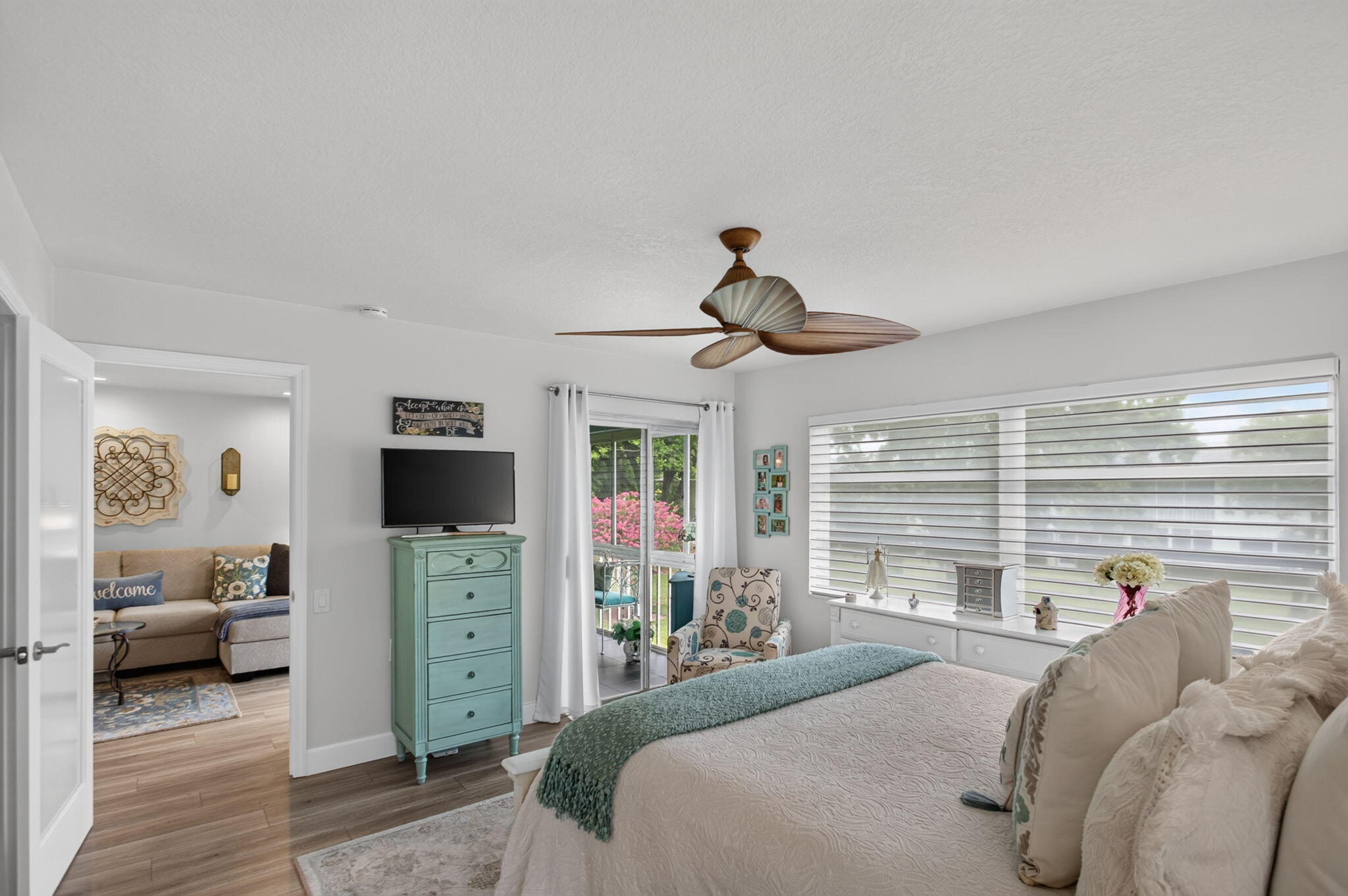 1211 Bahama Bend F2 Property Photo 19
