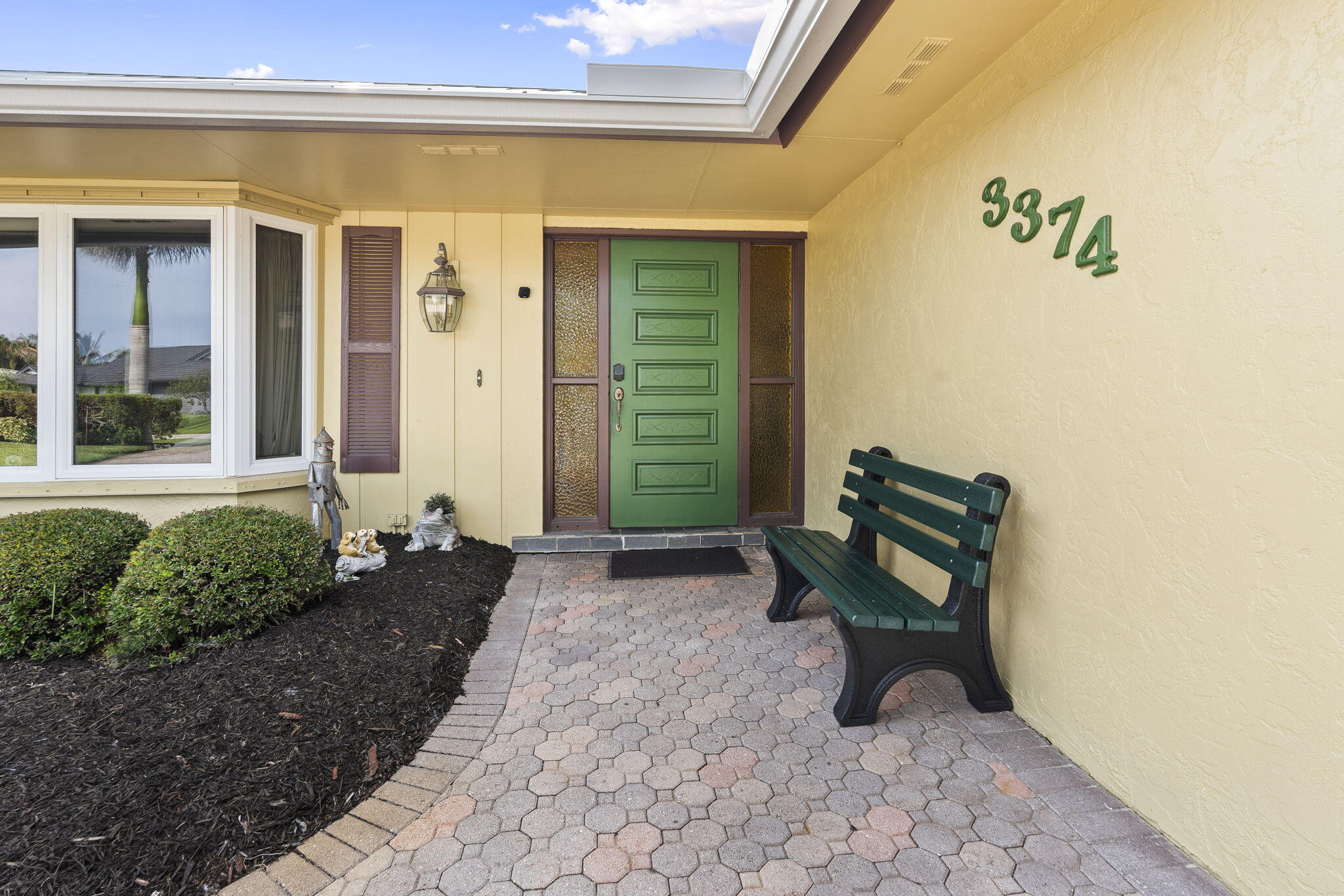3374 Se Fairway E Property Photo 8