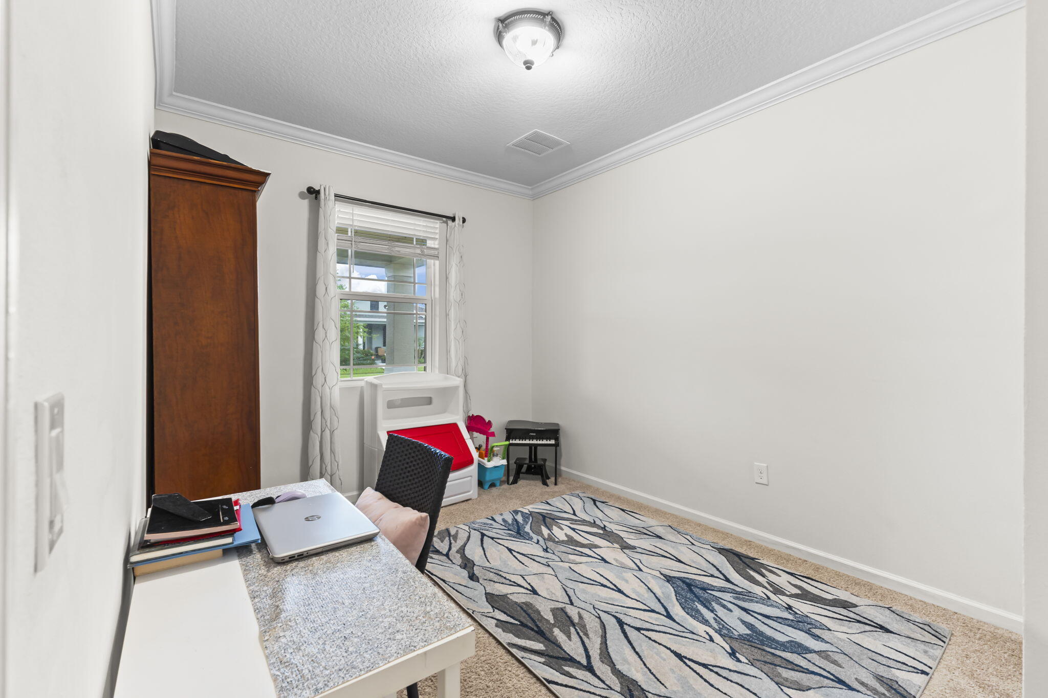 1465 Bruntsfield Terrace Property Photo 4