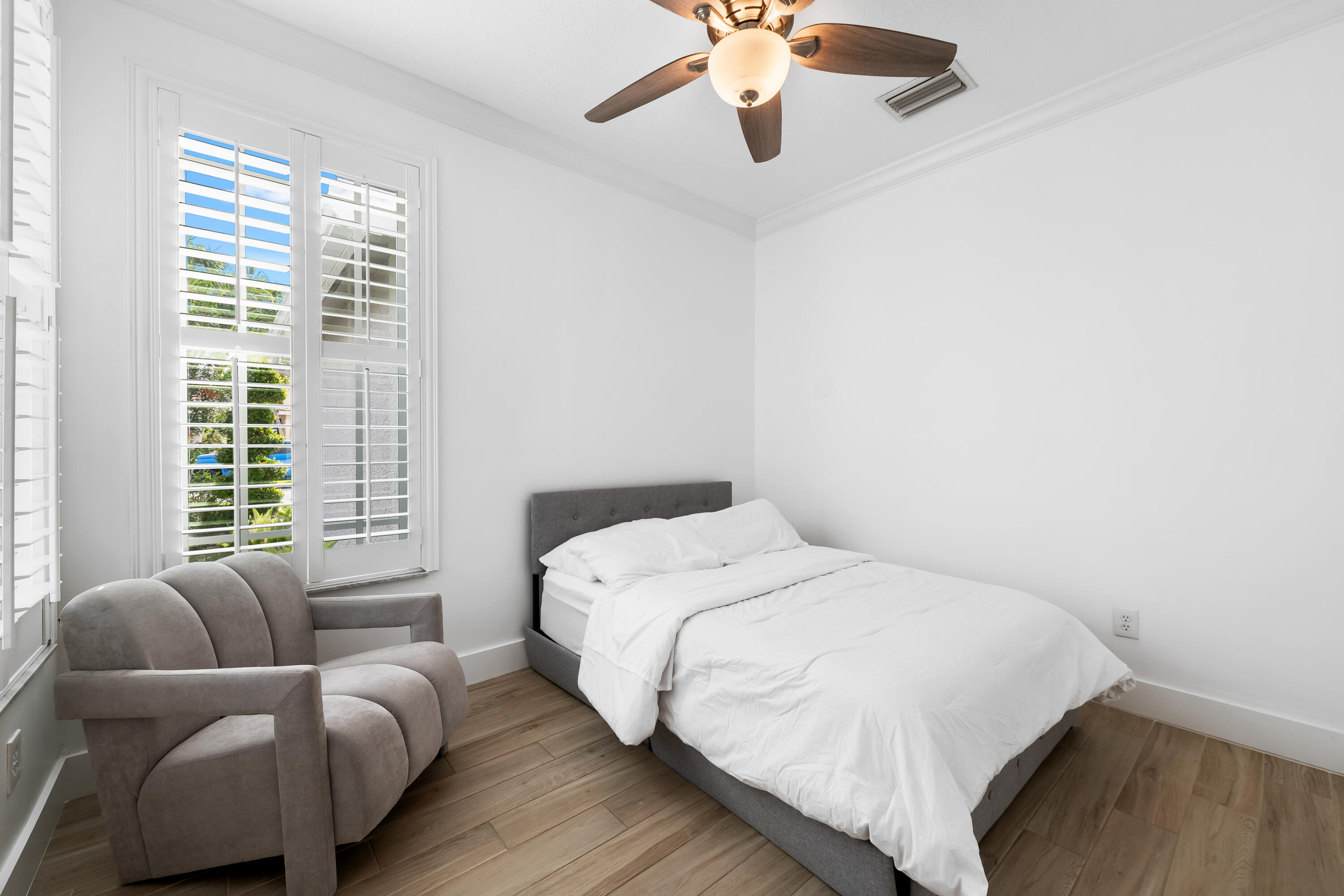 10560 Walnut Valley Drive Property Photo 15