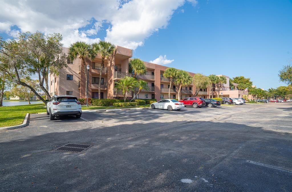 7442 Ashmont Circle 203