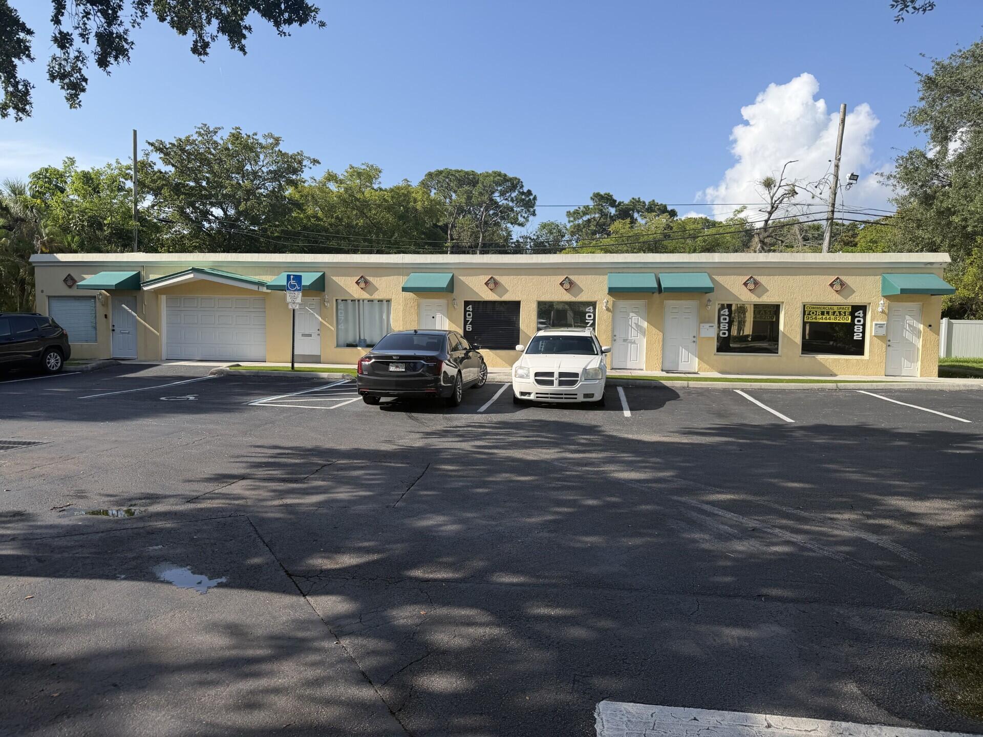 4074 W Broward Boulevard Property Photo 1