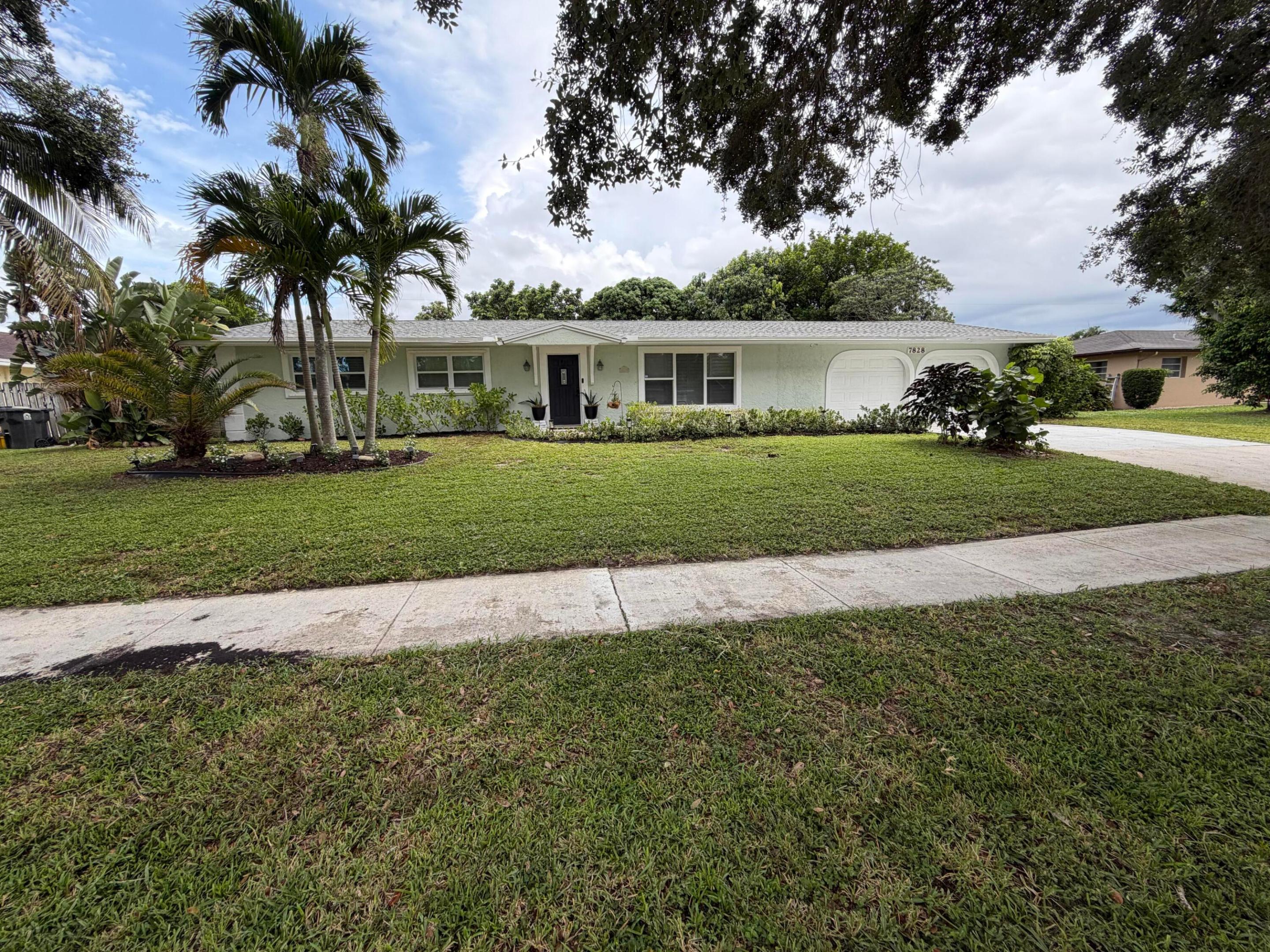 7828 Saint Andrews Road Property Photo 1