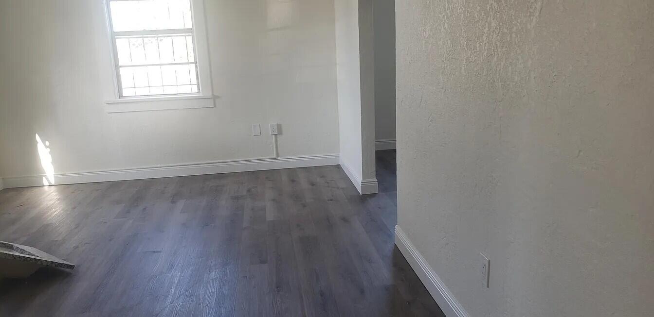 711 Palm Beach Lakes Boulevard Property Photo 6