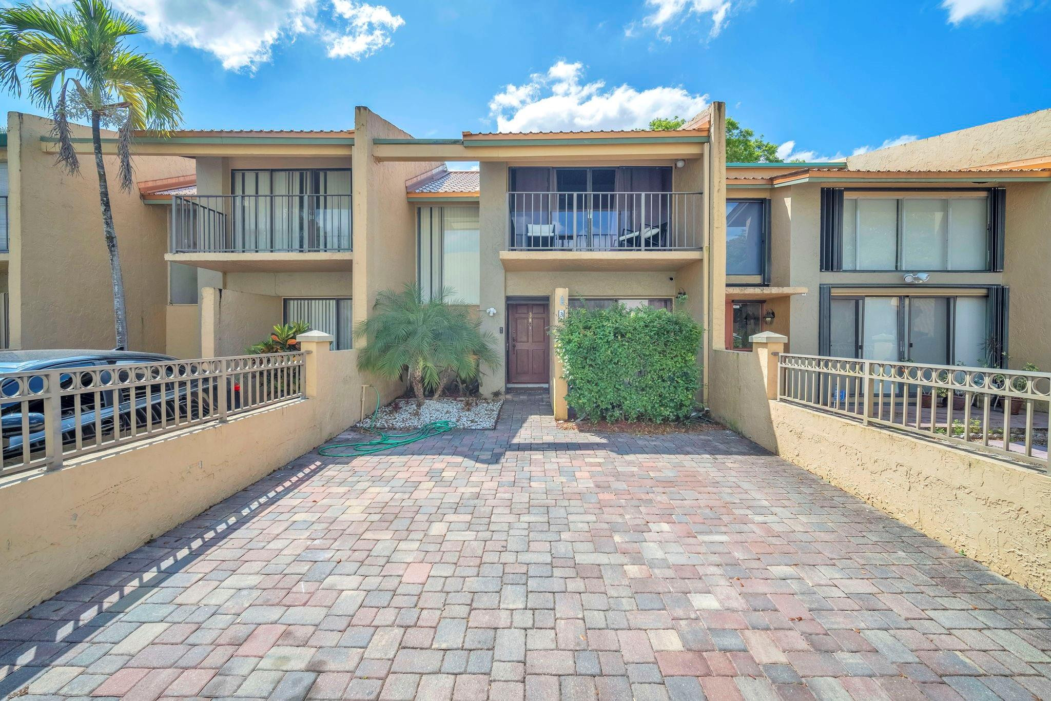 740 E Coco Plum Circle 3 Property Photo 1