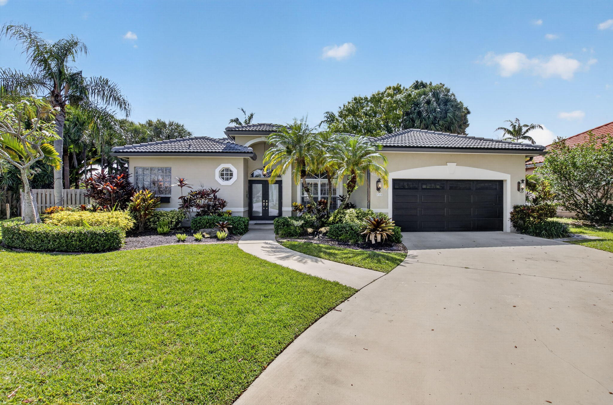 1365 E Barwick Ranch Circle Property Photo 1