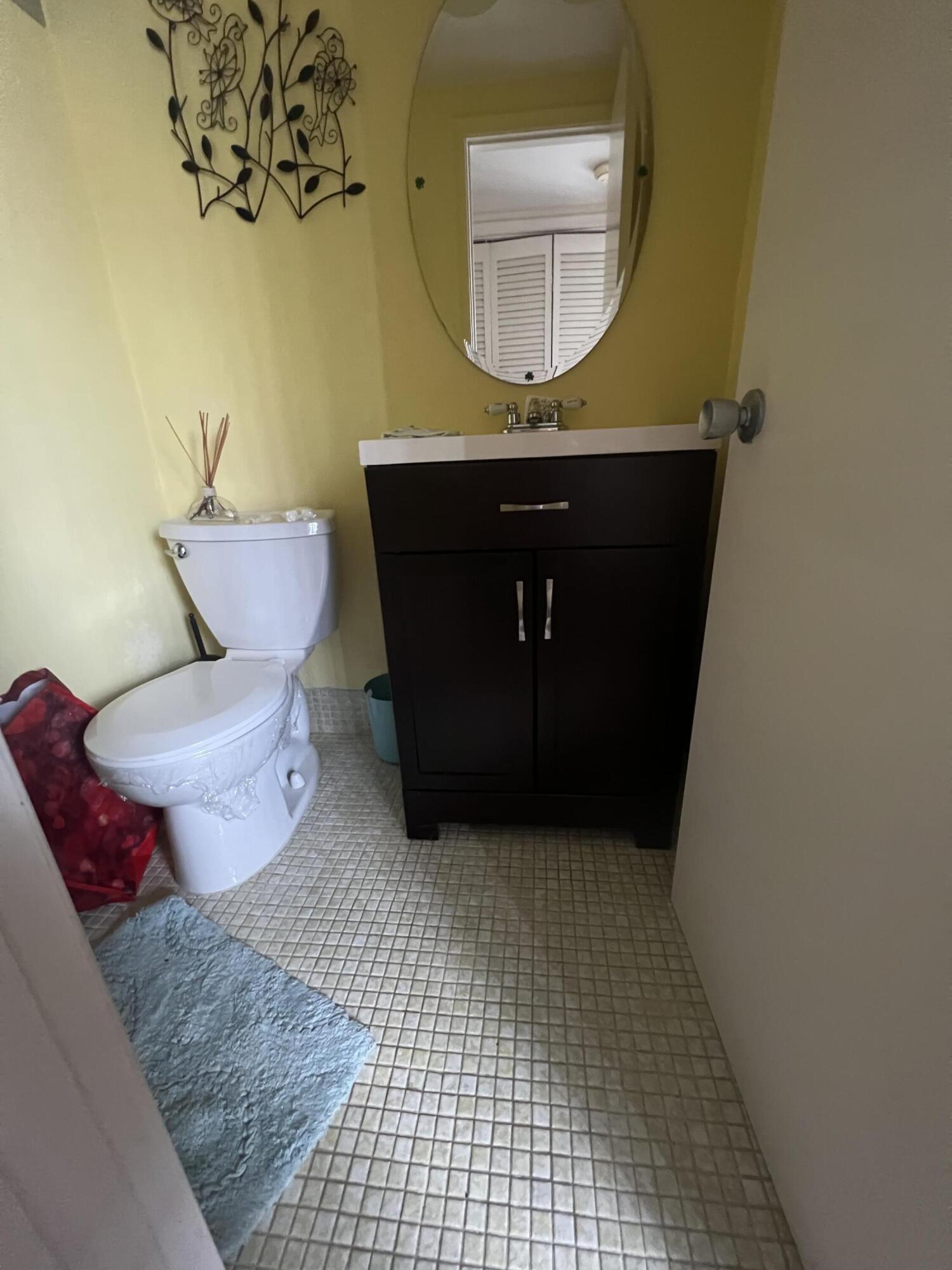 165 Easthampton G Property Photo 10