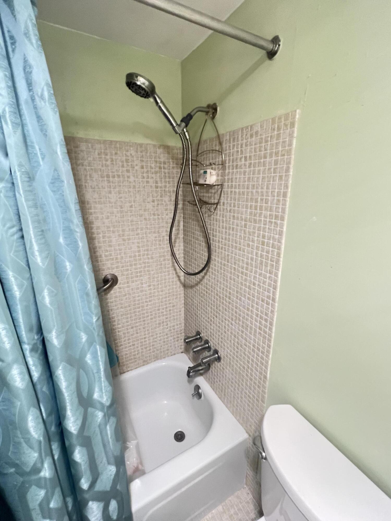 165 Easthampton G Property Photo 12