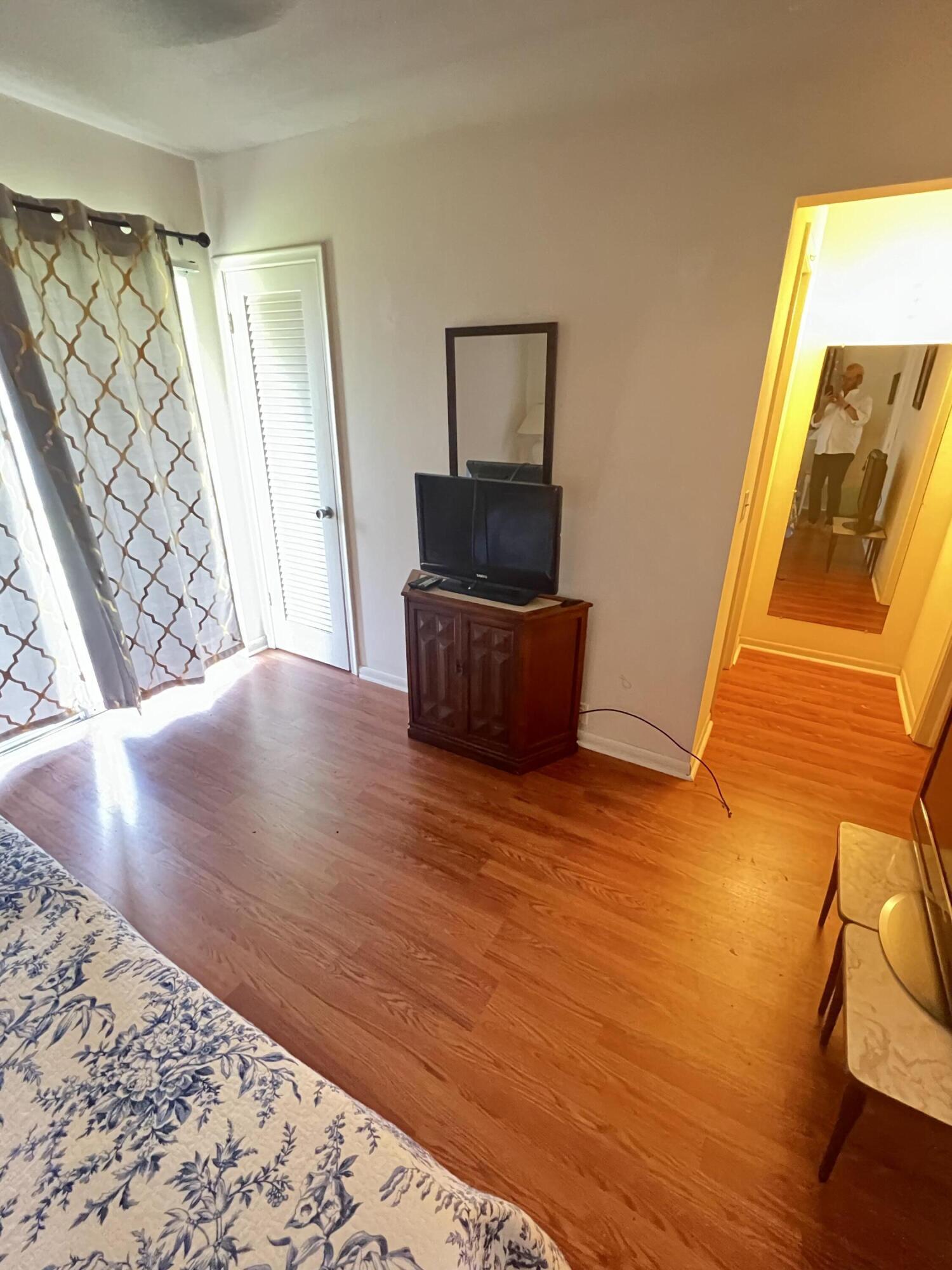 165 Easthampton G Property Photo 14