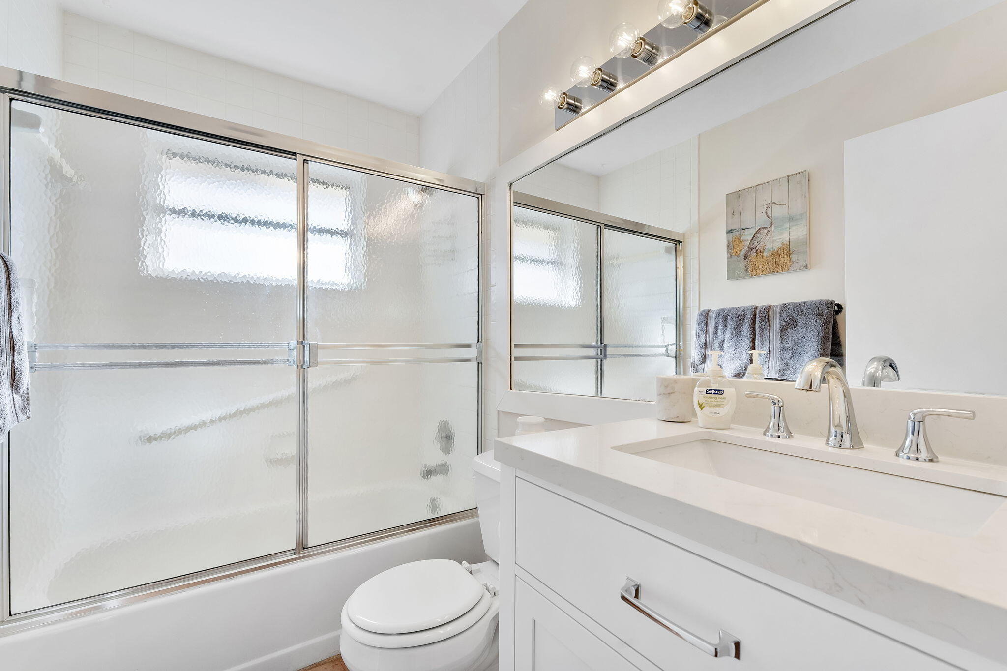 5861 Sunswept Lane B Property Photo 12