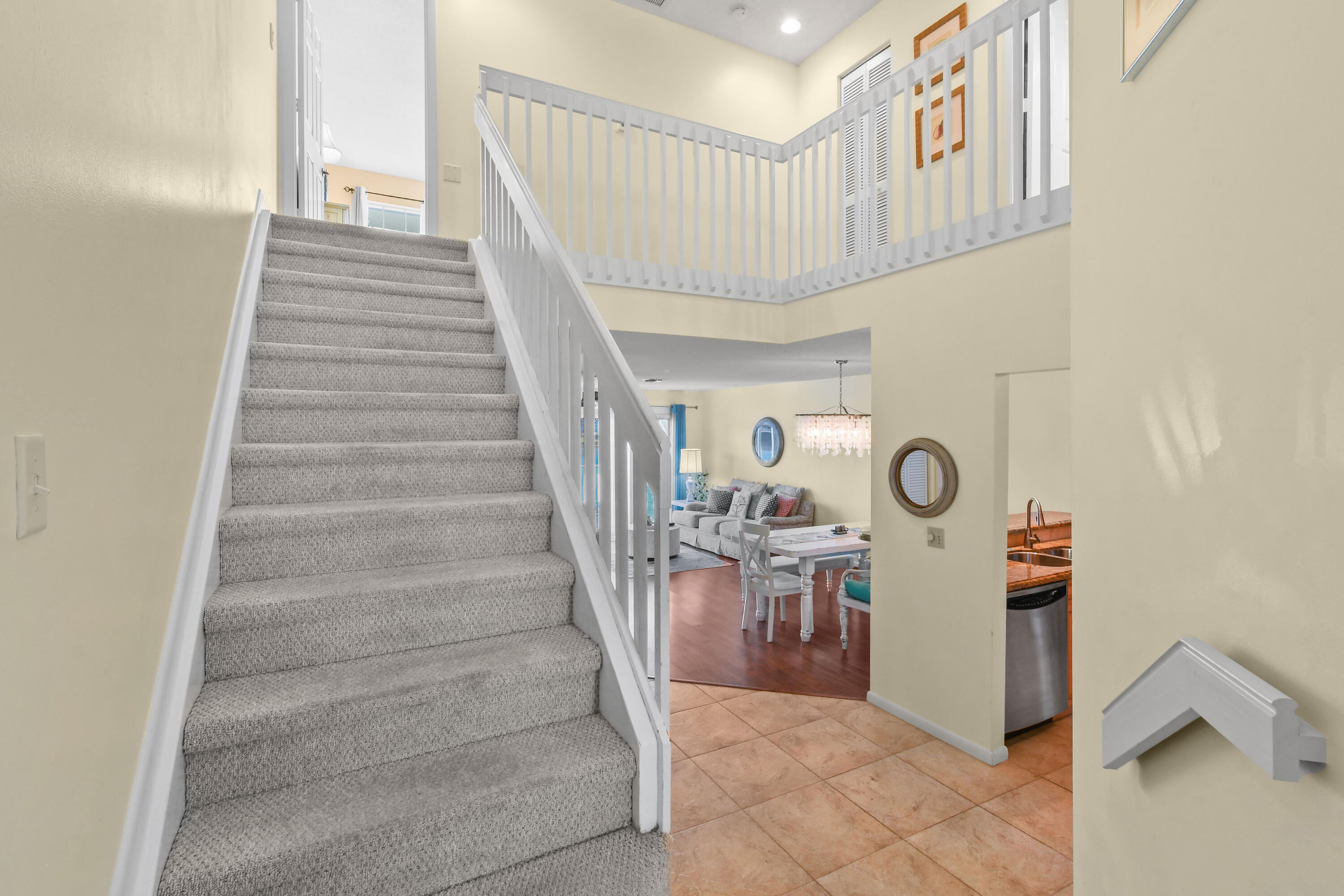 1216 Ocean Dunes Circle Property Photo 7