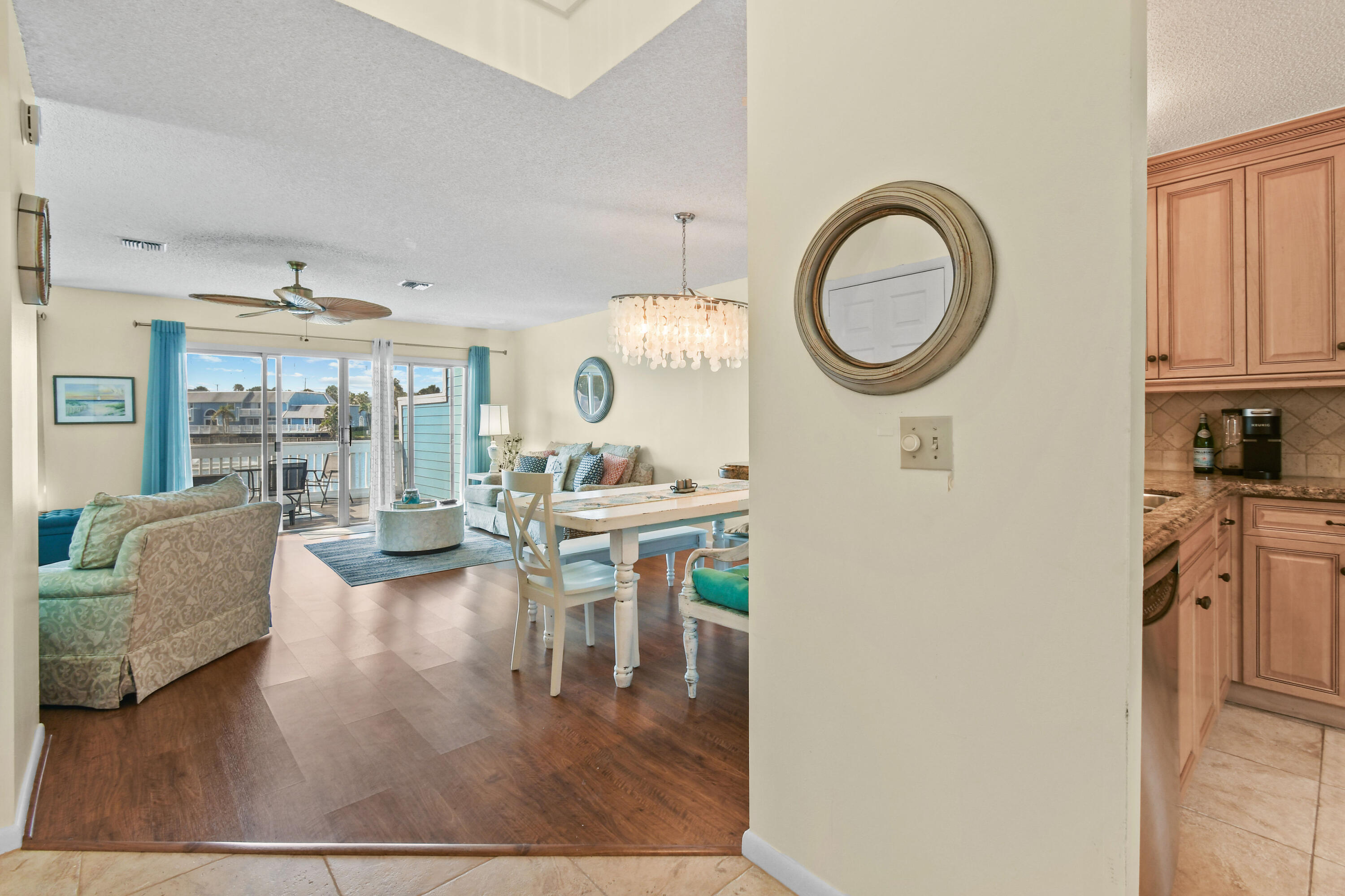 1216 Ocean Dunes Circle Property Photo 9