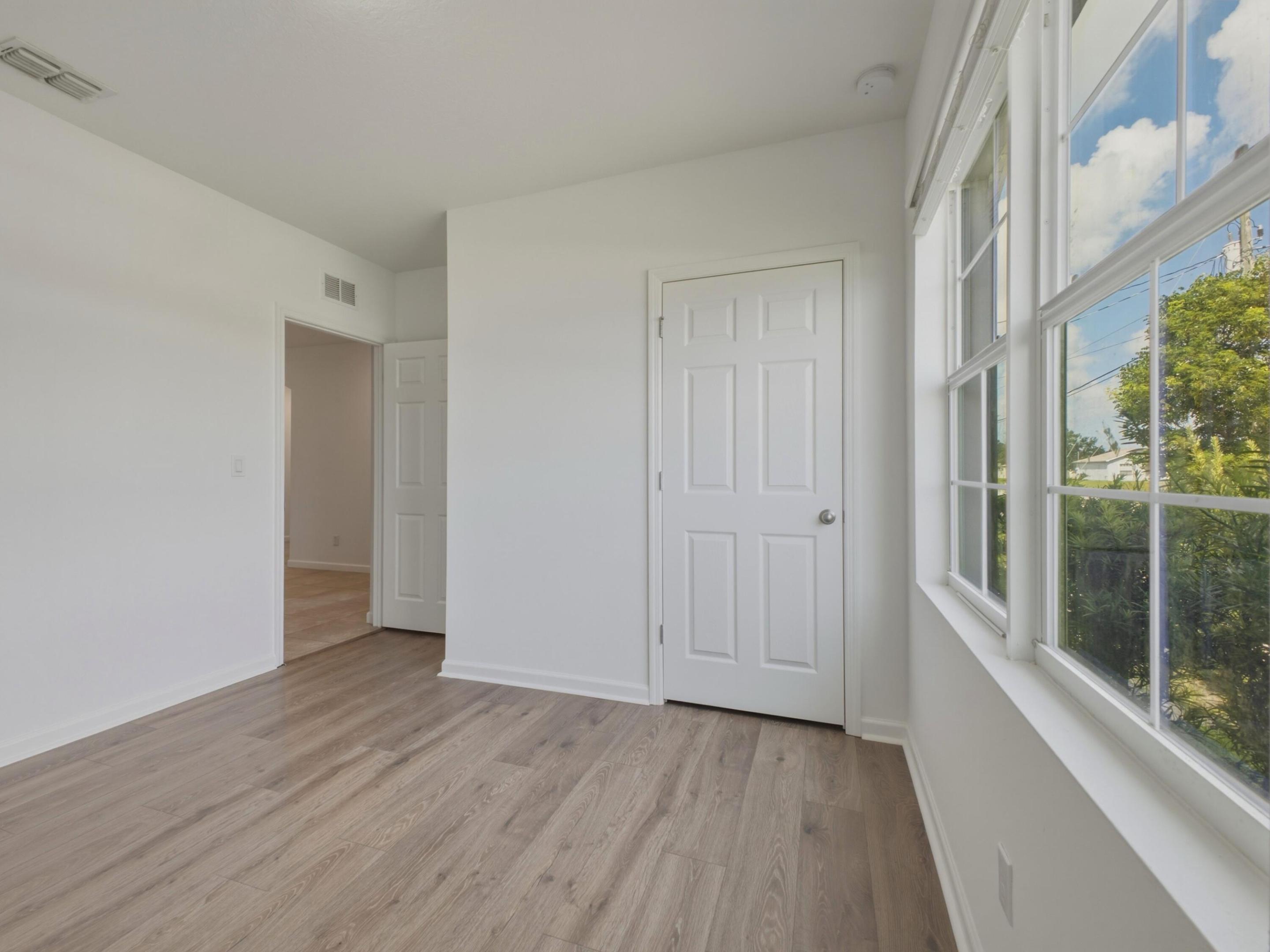 718 Sw Crean Terrace Sw Property Photo 26