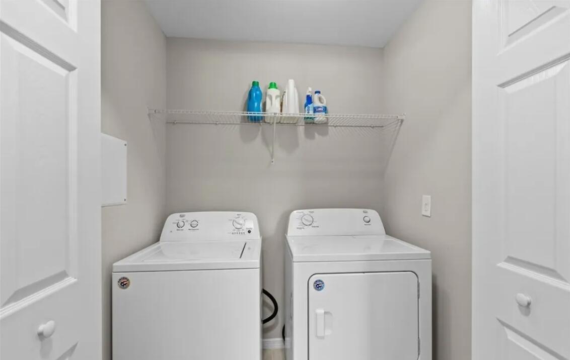 3725 Crofton Court Property Photo 11