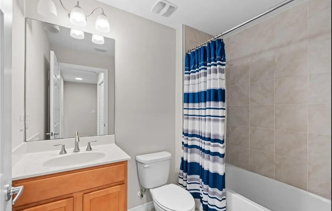 3725 Crofton Court Property Photo 26