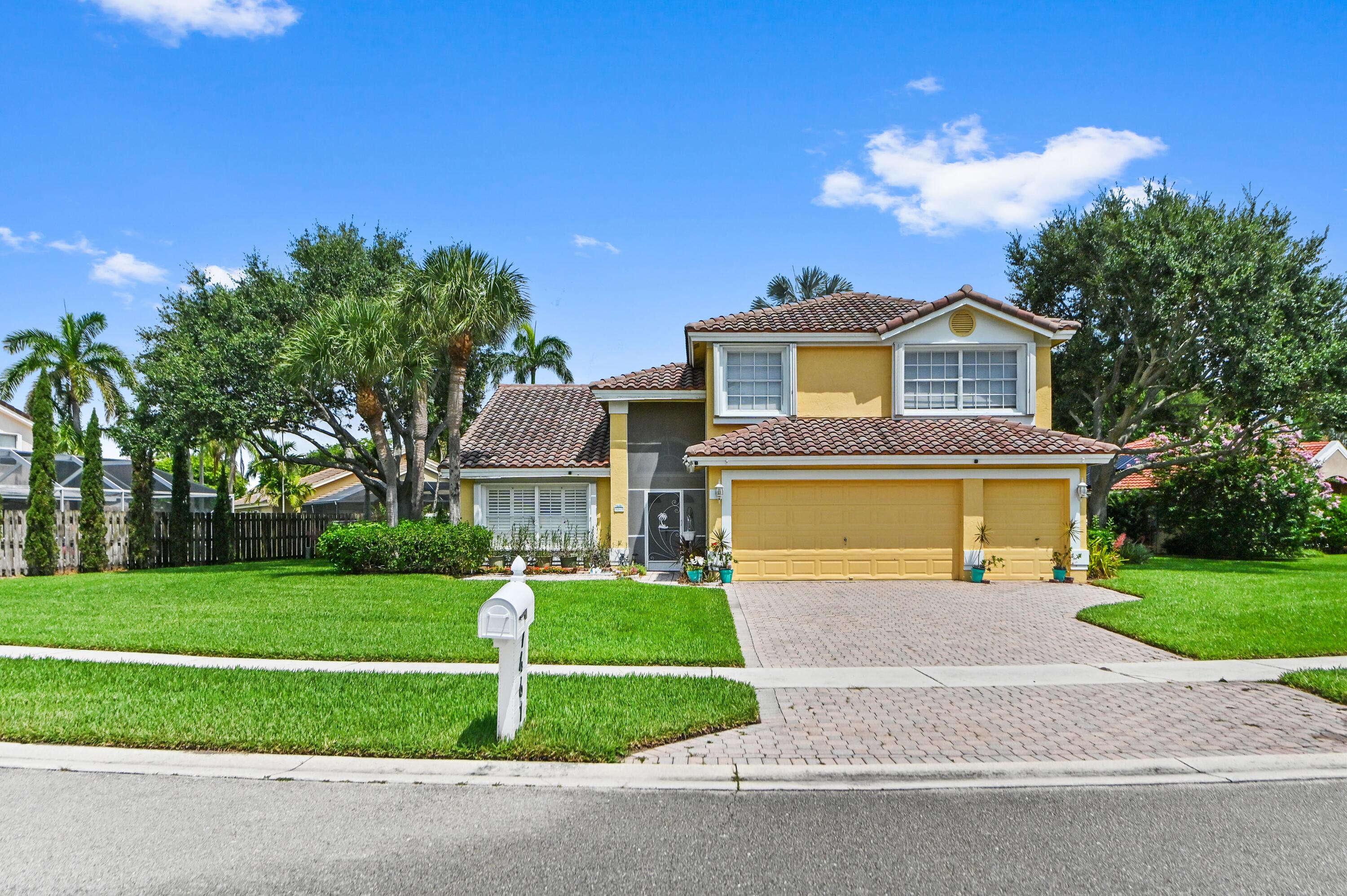 7461 Anadale Circle Property Photo 1