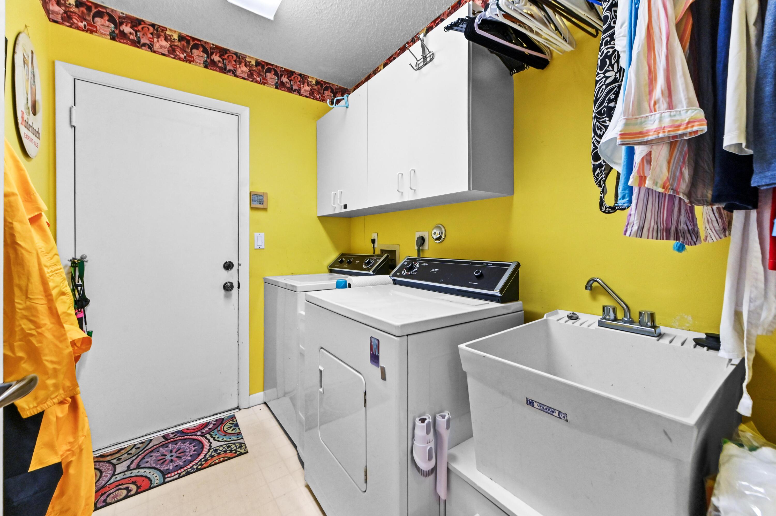 7461 Anadale Circle Property Photo 41