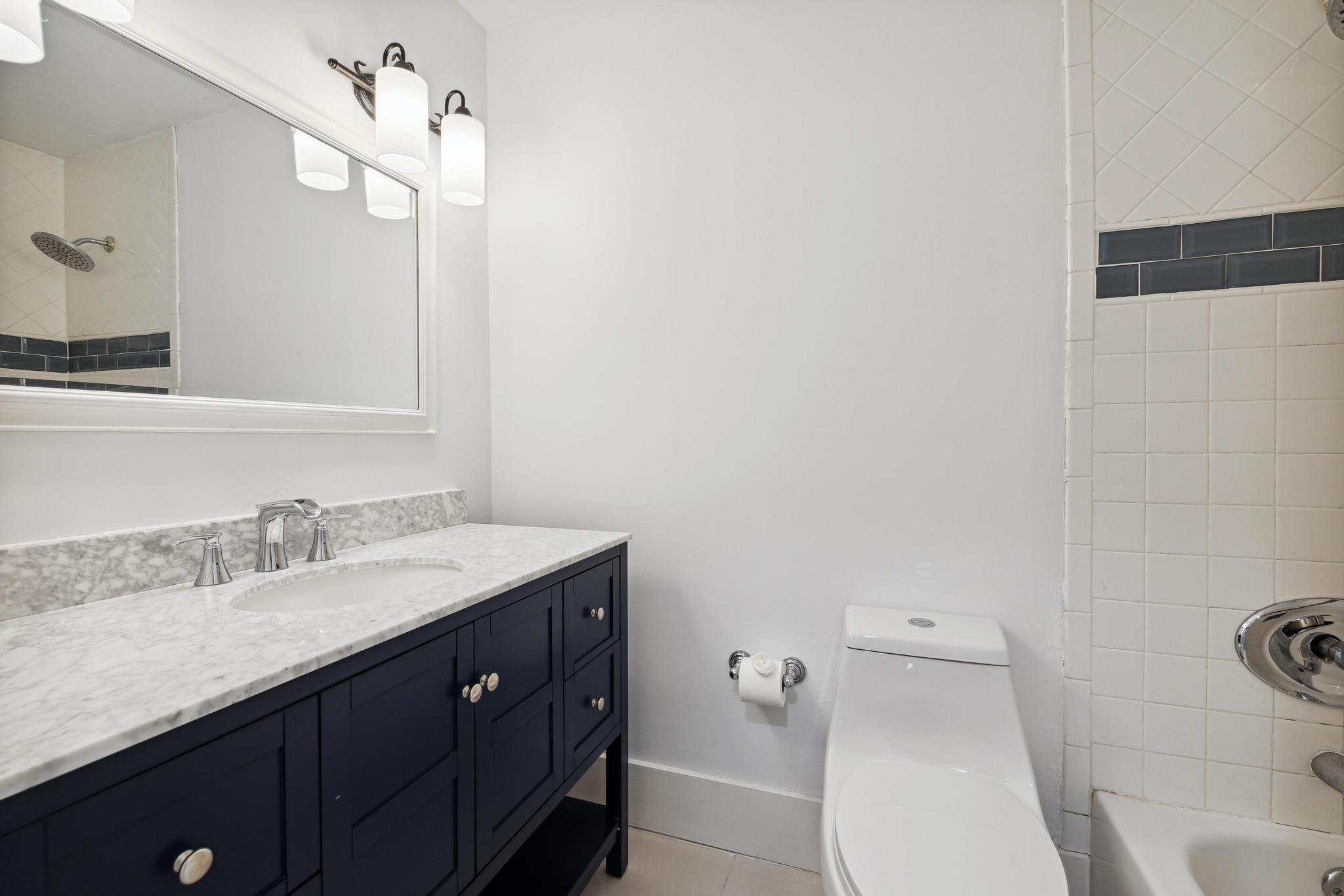 410 Se 13th Street 2 Property Photo 11