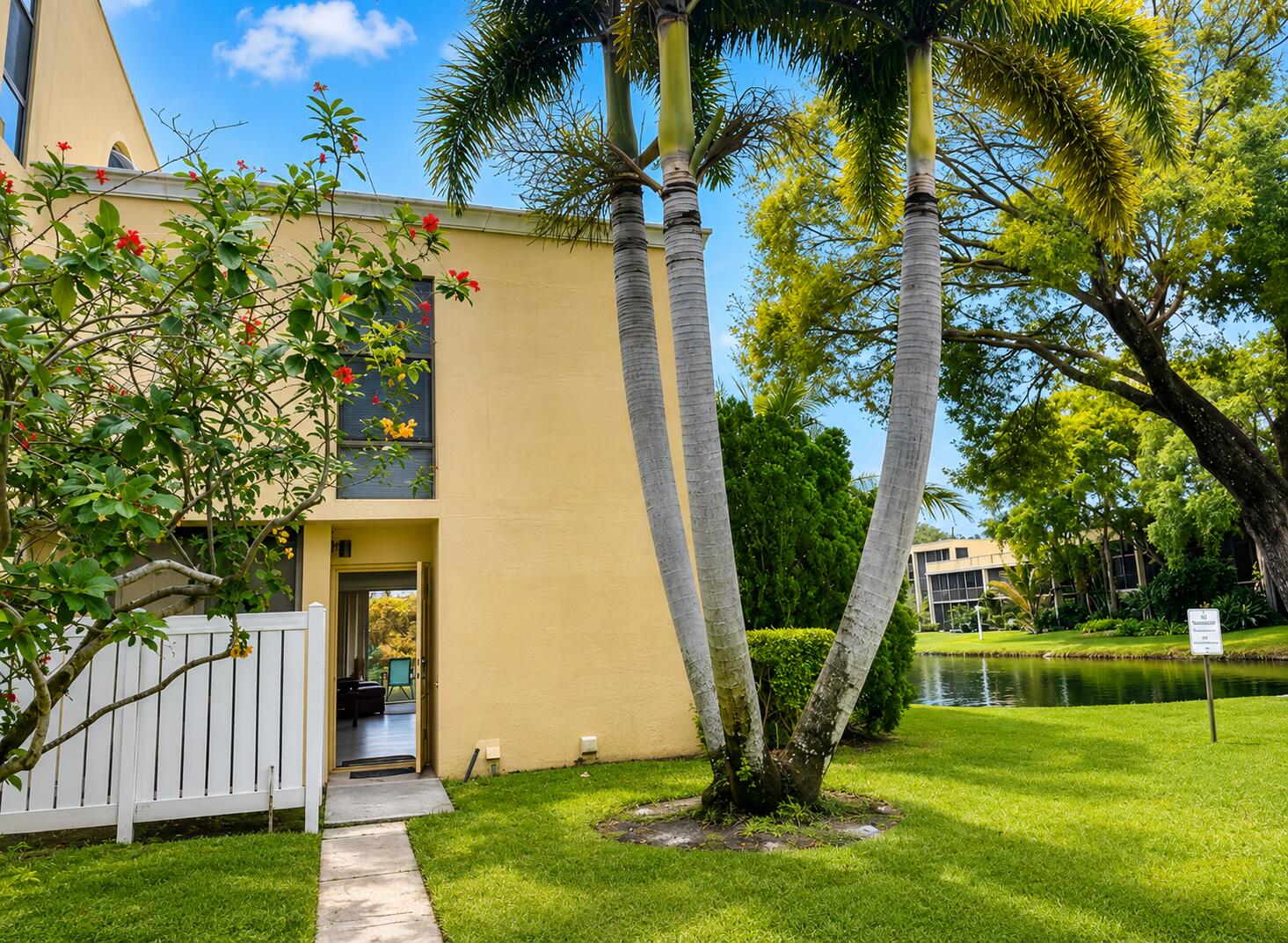 2910 Sw 87th Terrace 1708 Property Photo 4