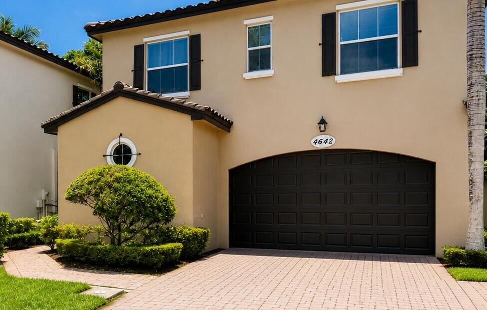 4642 Mediterranean Circle 4642 Property Photo 1