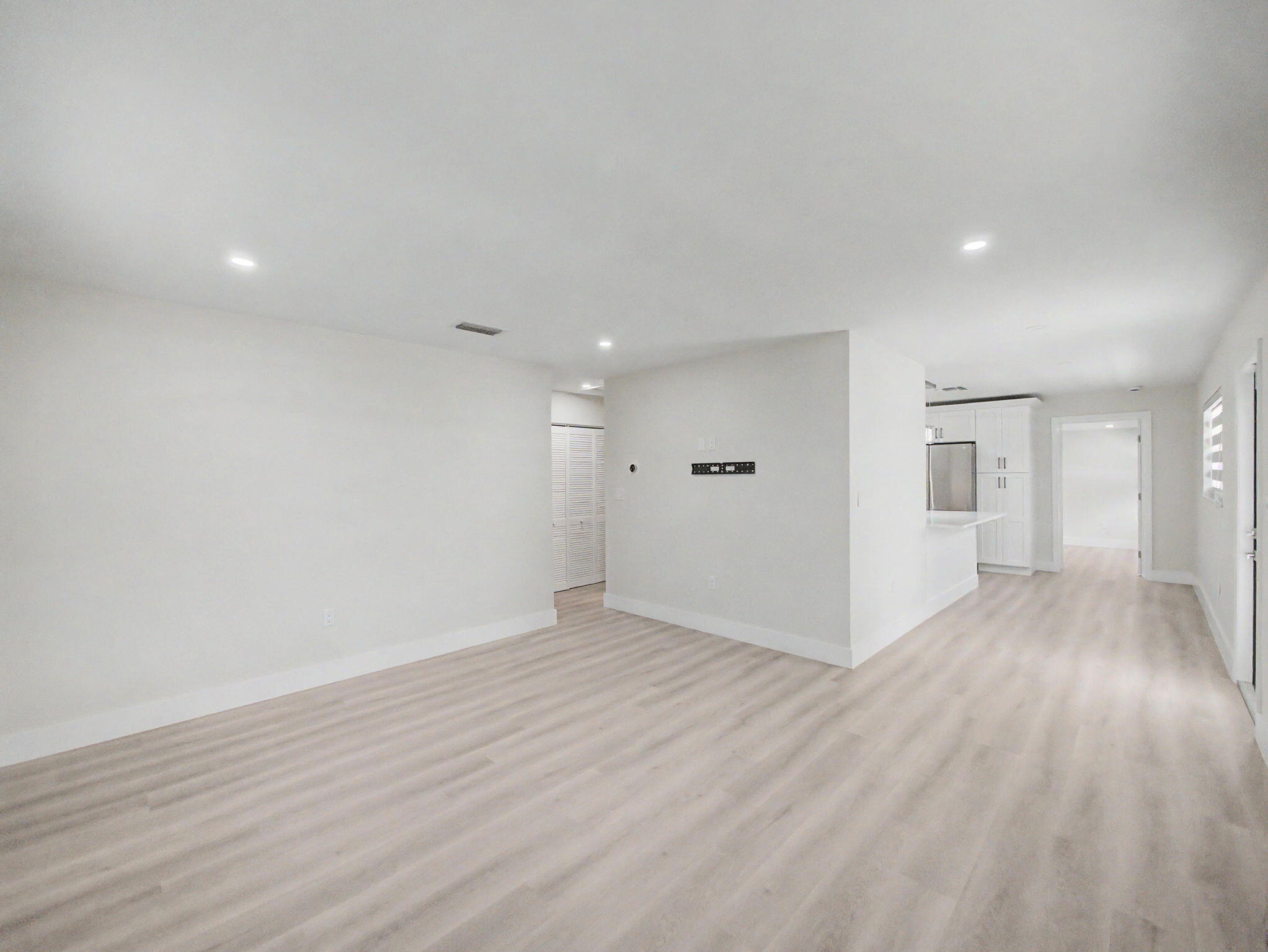 9298 Birmingham Drive Property Photo 6