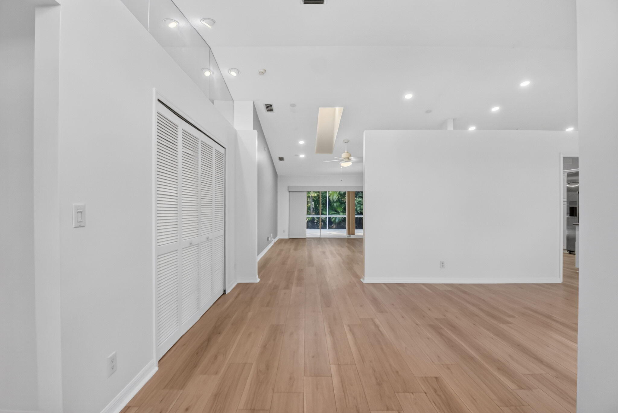 13578 Chatsworth Village Drive Property Photo 13