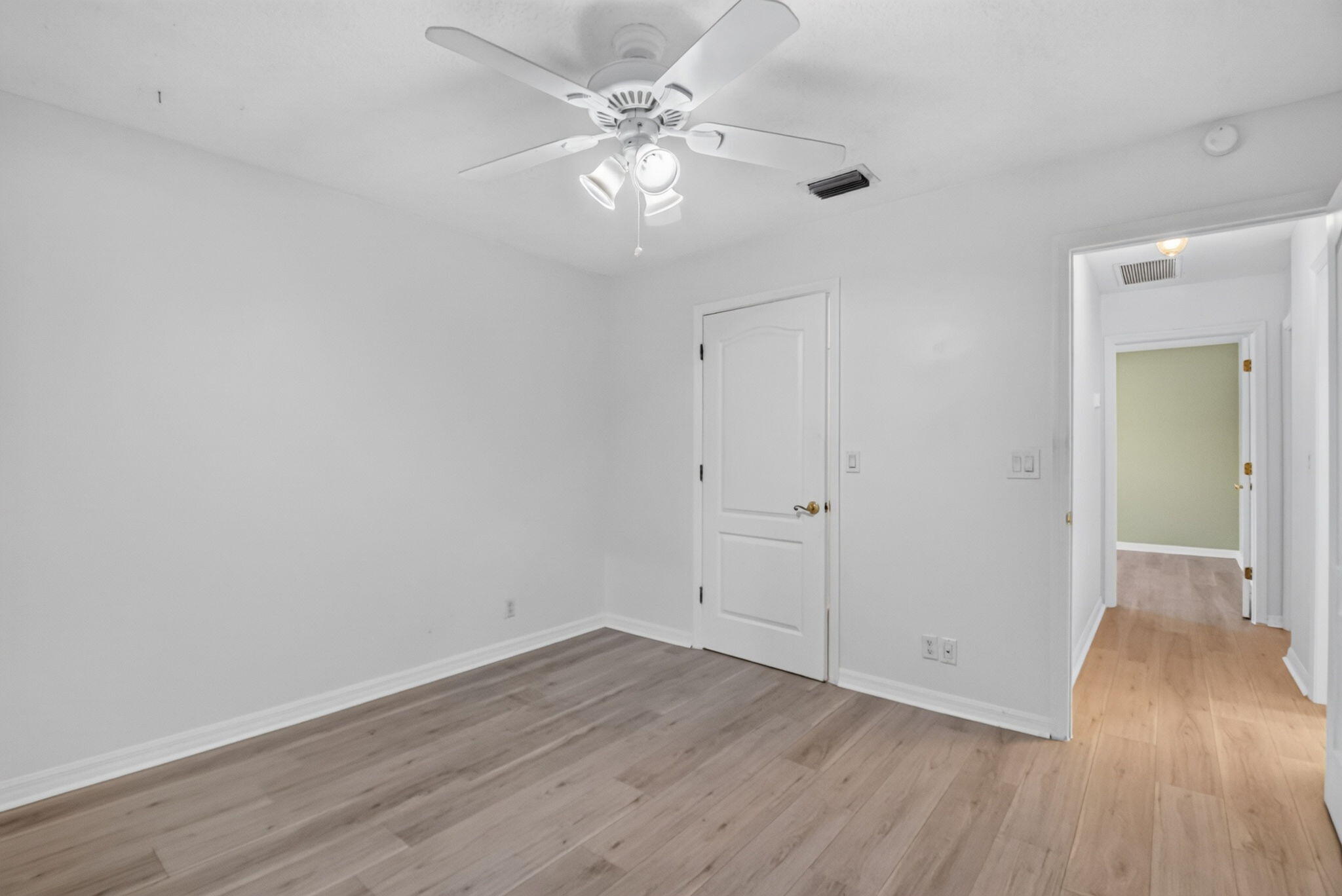 13578 Chatsworth Village Drive Property Photo 45