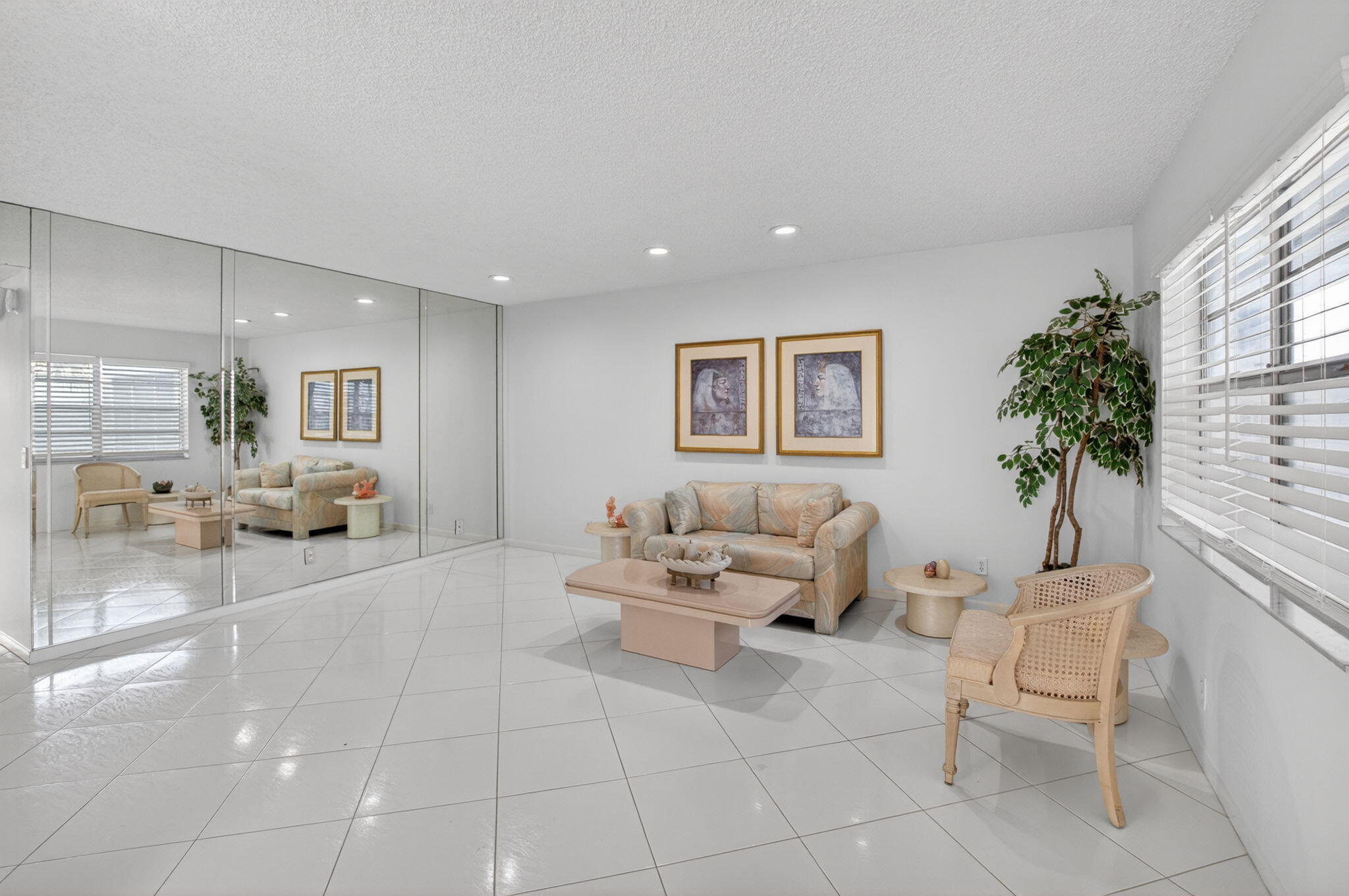 955 Normandy Trail Property Photo 7