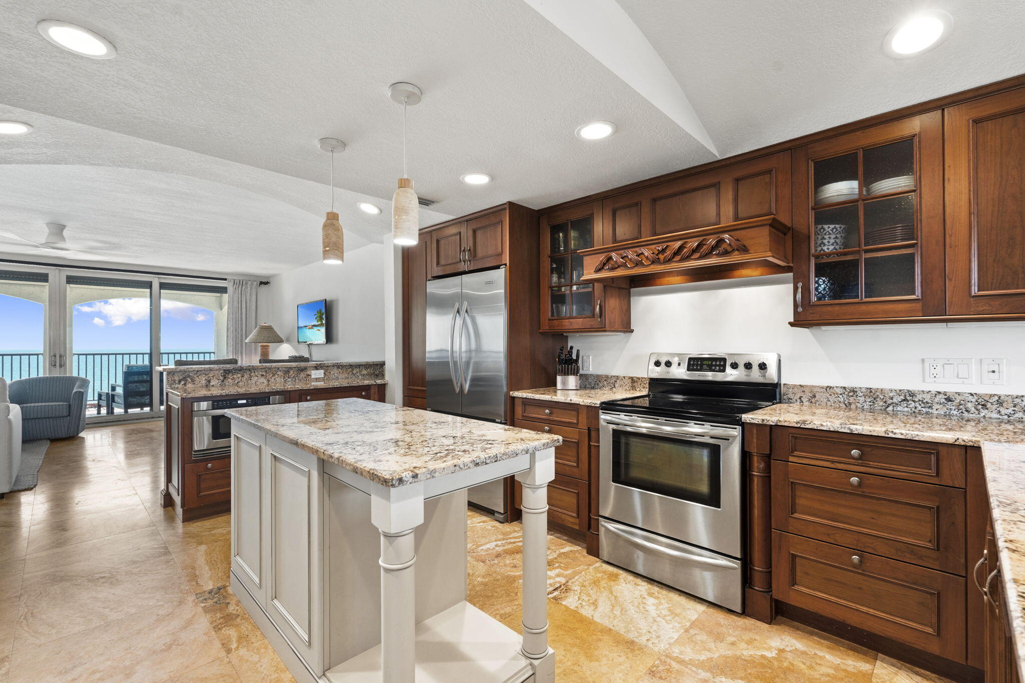 4651 Ne Ocean Boulevard B-29 Property Photo 6