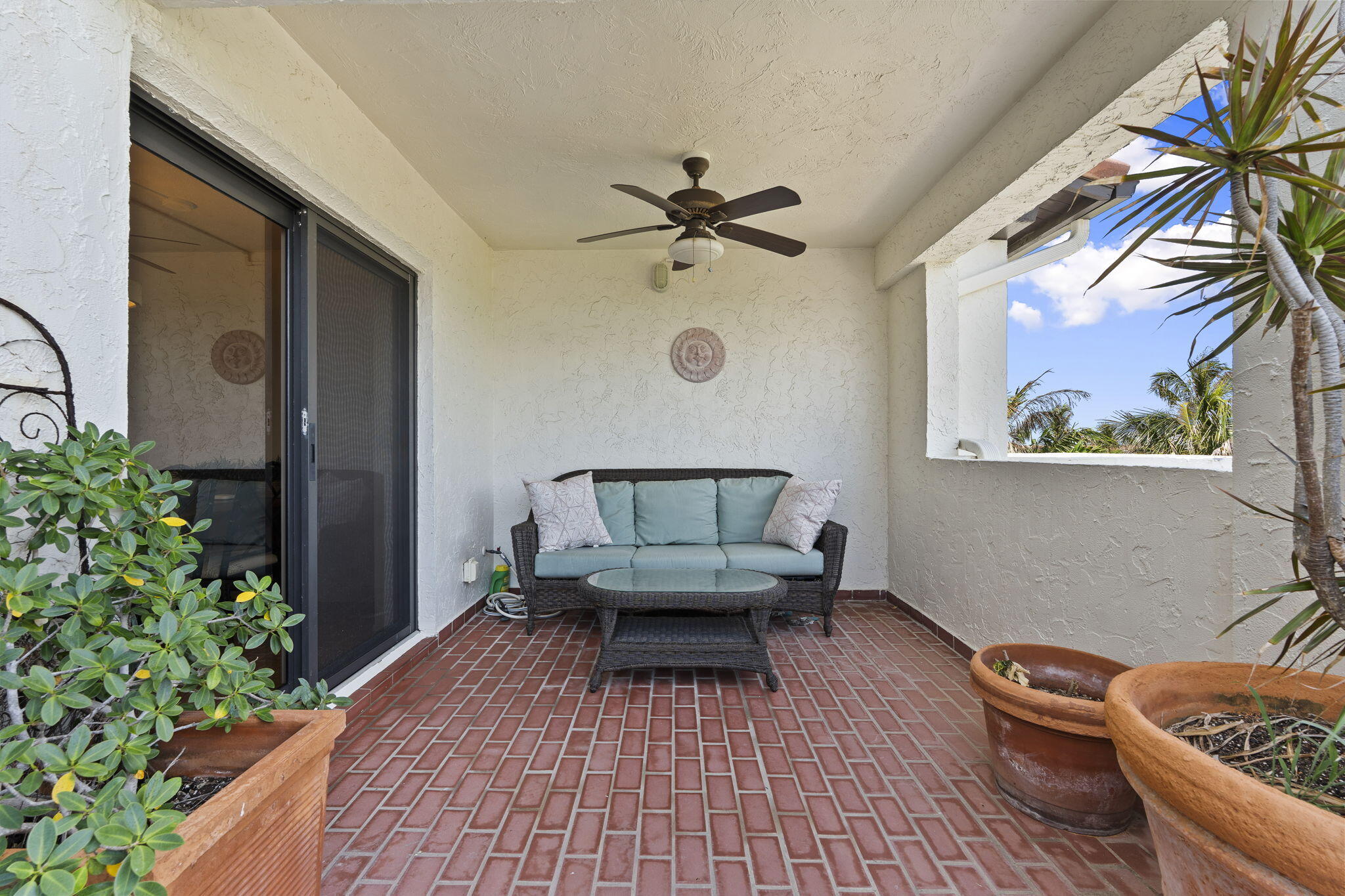 4651 Ne Ocean Boulevard B-29 Property Photo 28