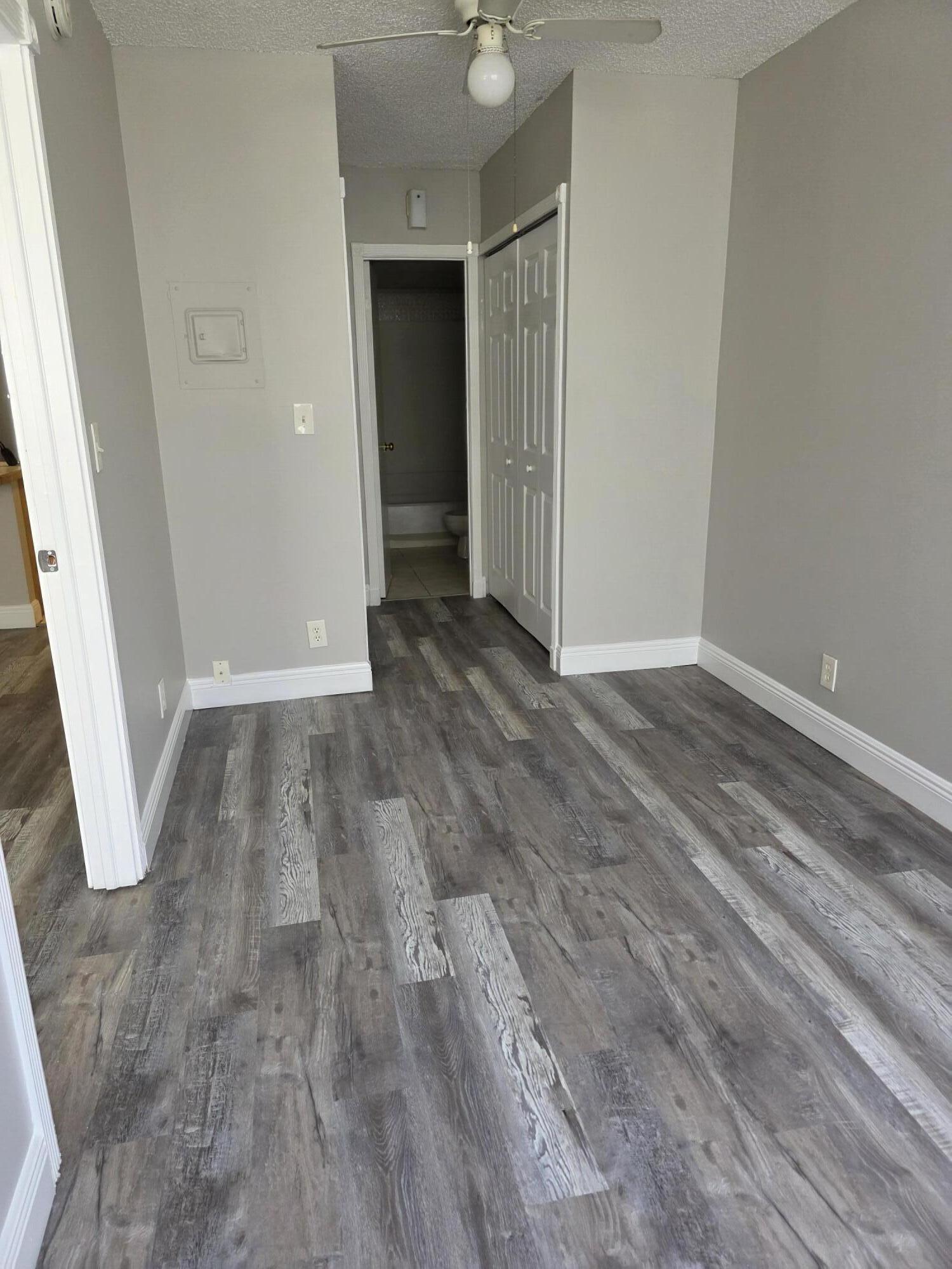 2401 Riverside Drive 411-b Property Photo 6