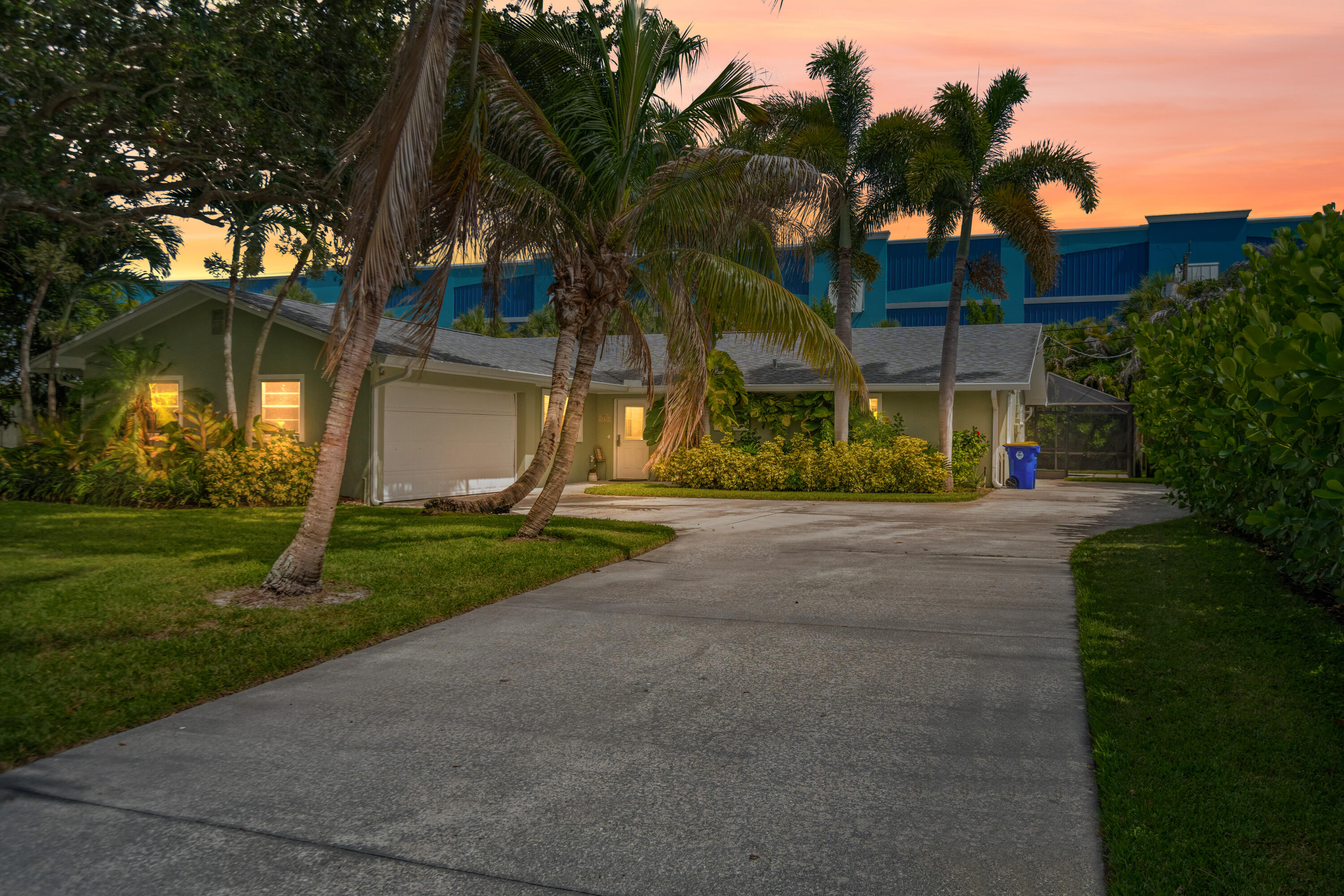4796 Se Manatee Terrace Property Photo 6