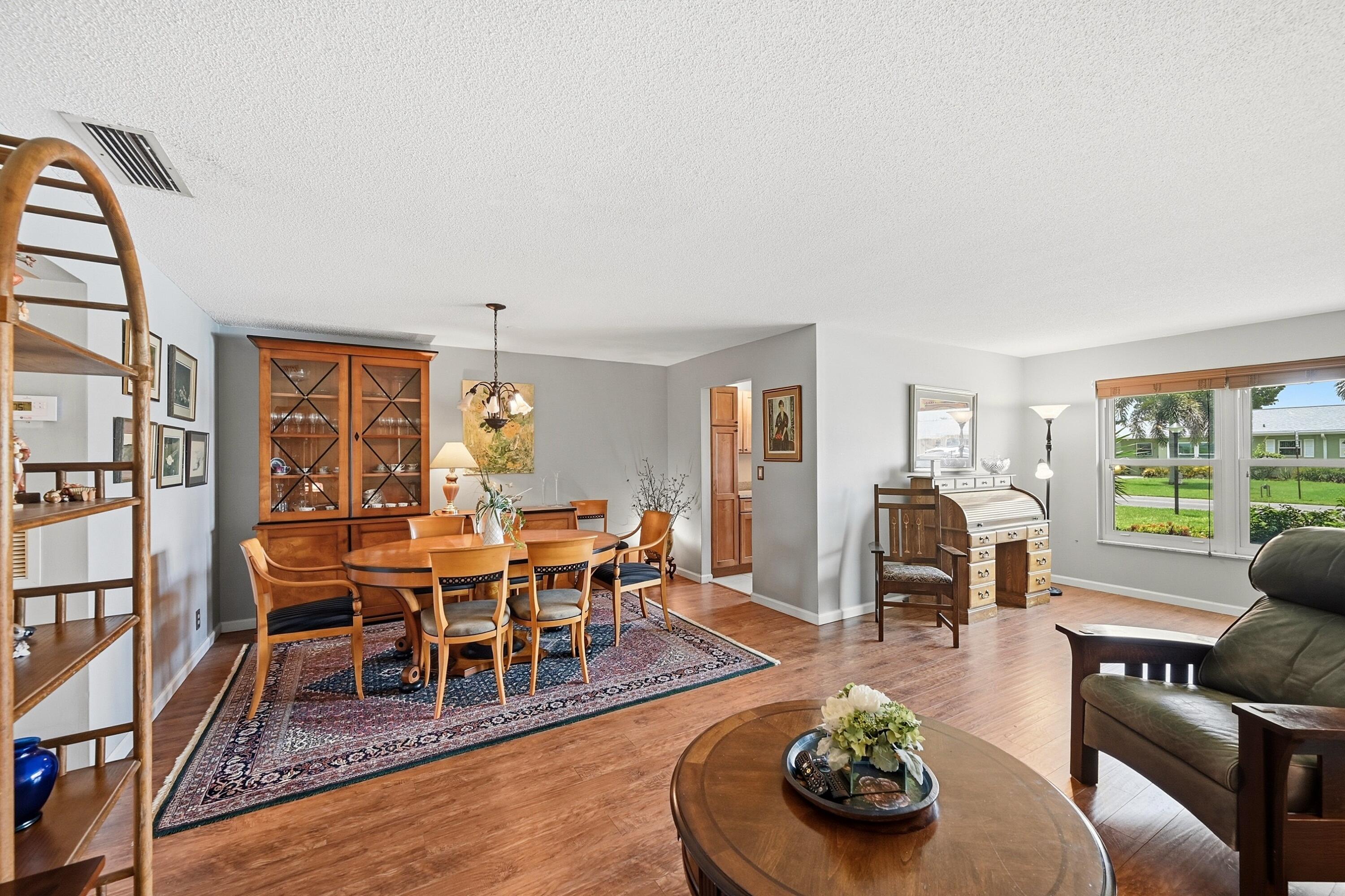 295 High Point Boulevard B Property Photo 10