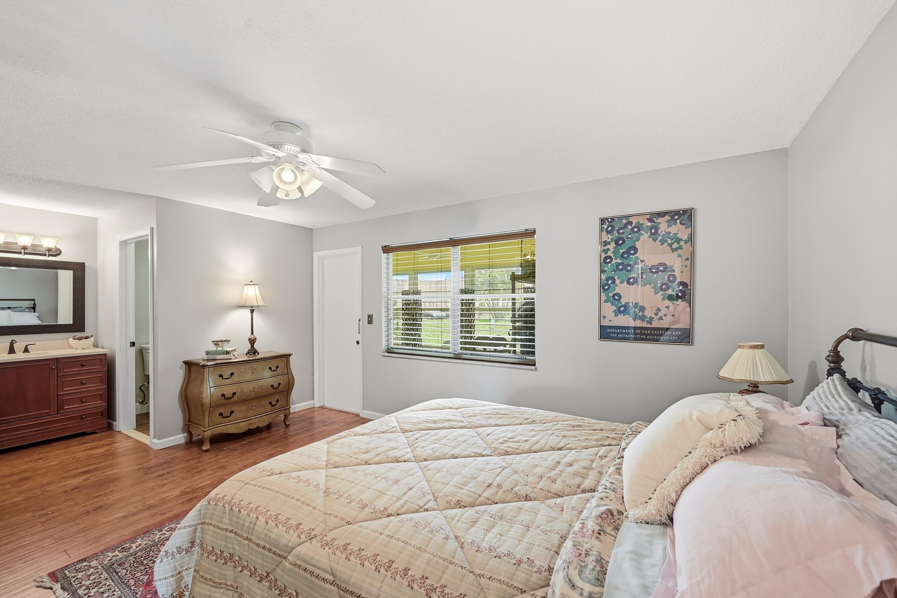 295 High Point Boulevard B Property Photo 13