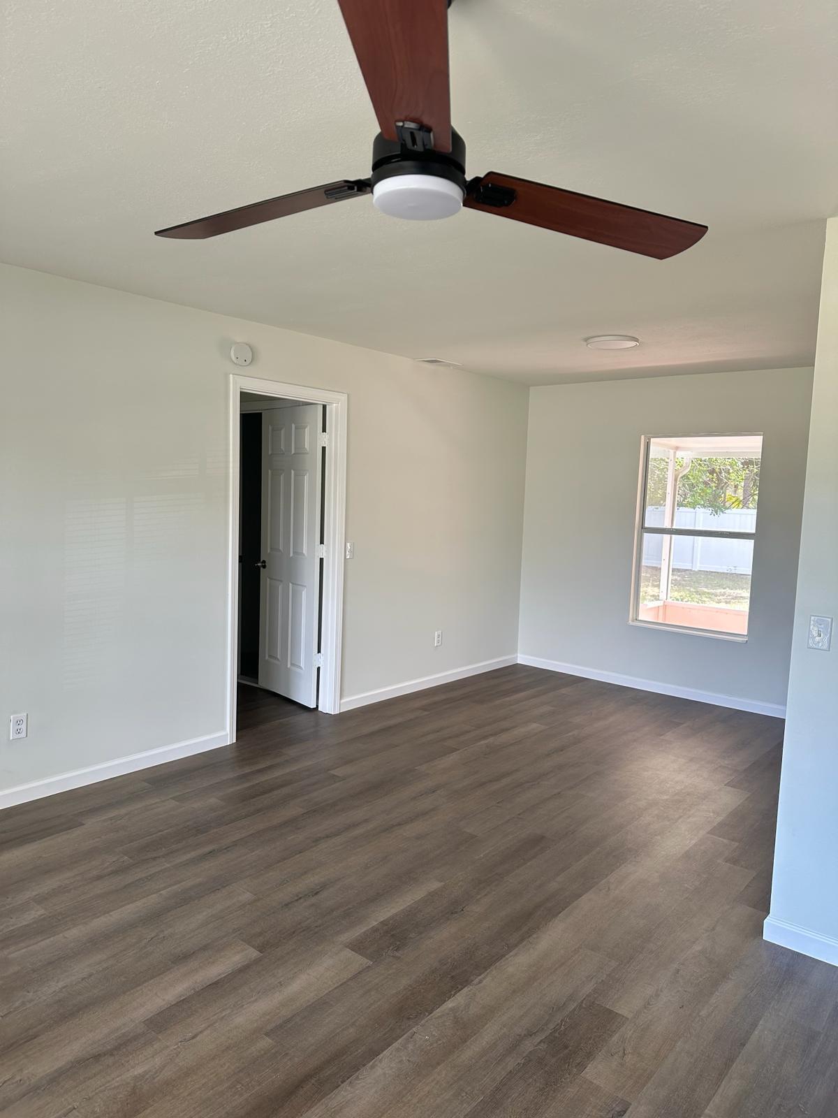 2150 Sw Biella Avenue Property Photo 16