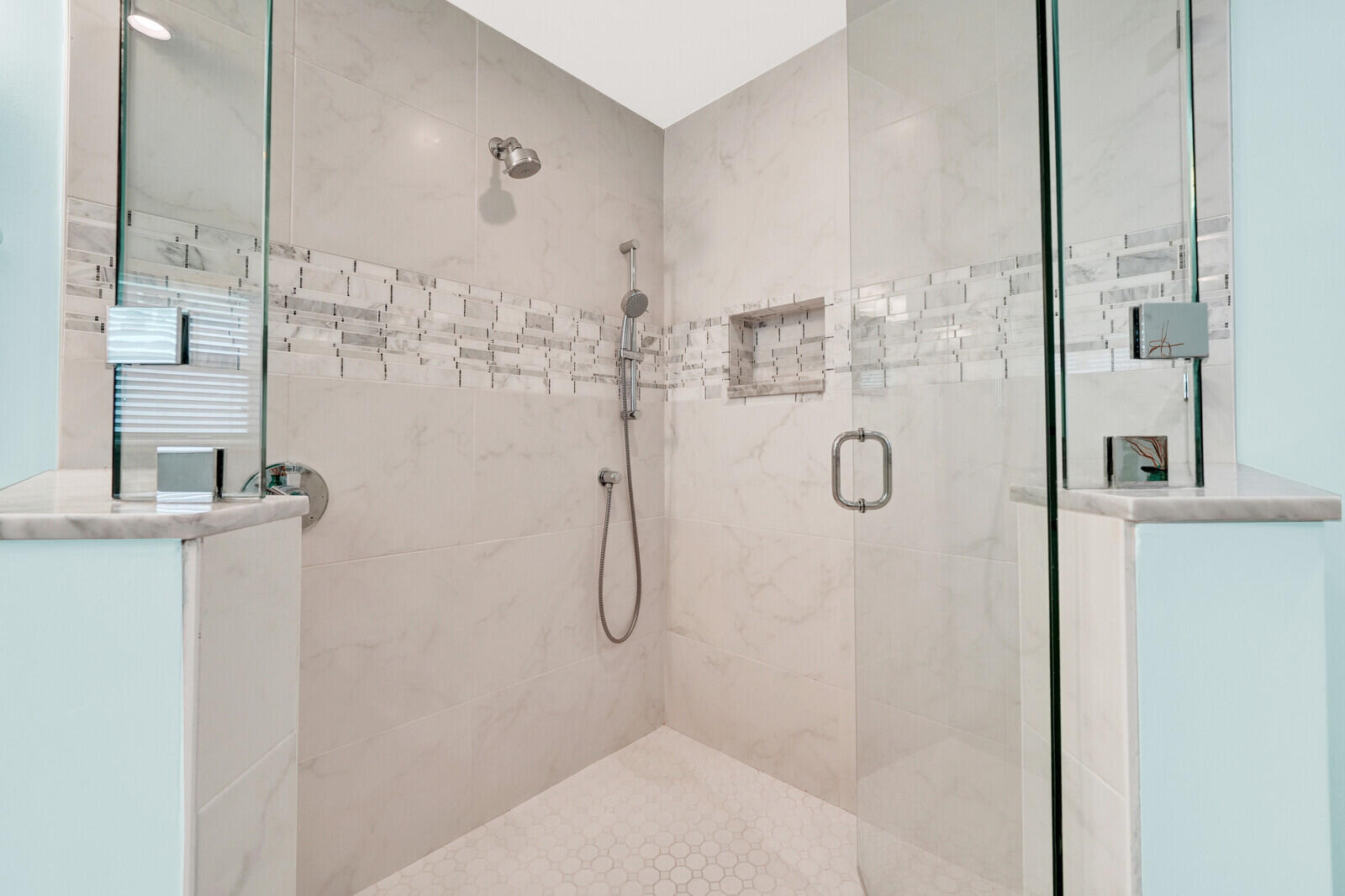 341 Glenbrook Drive Property Photo 20