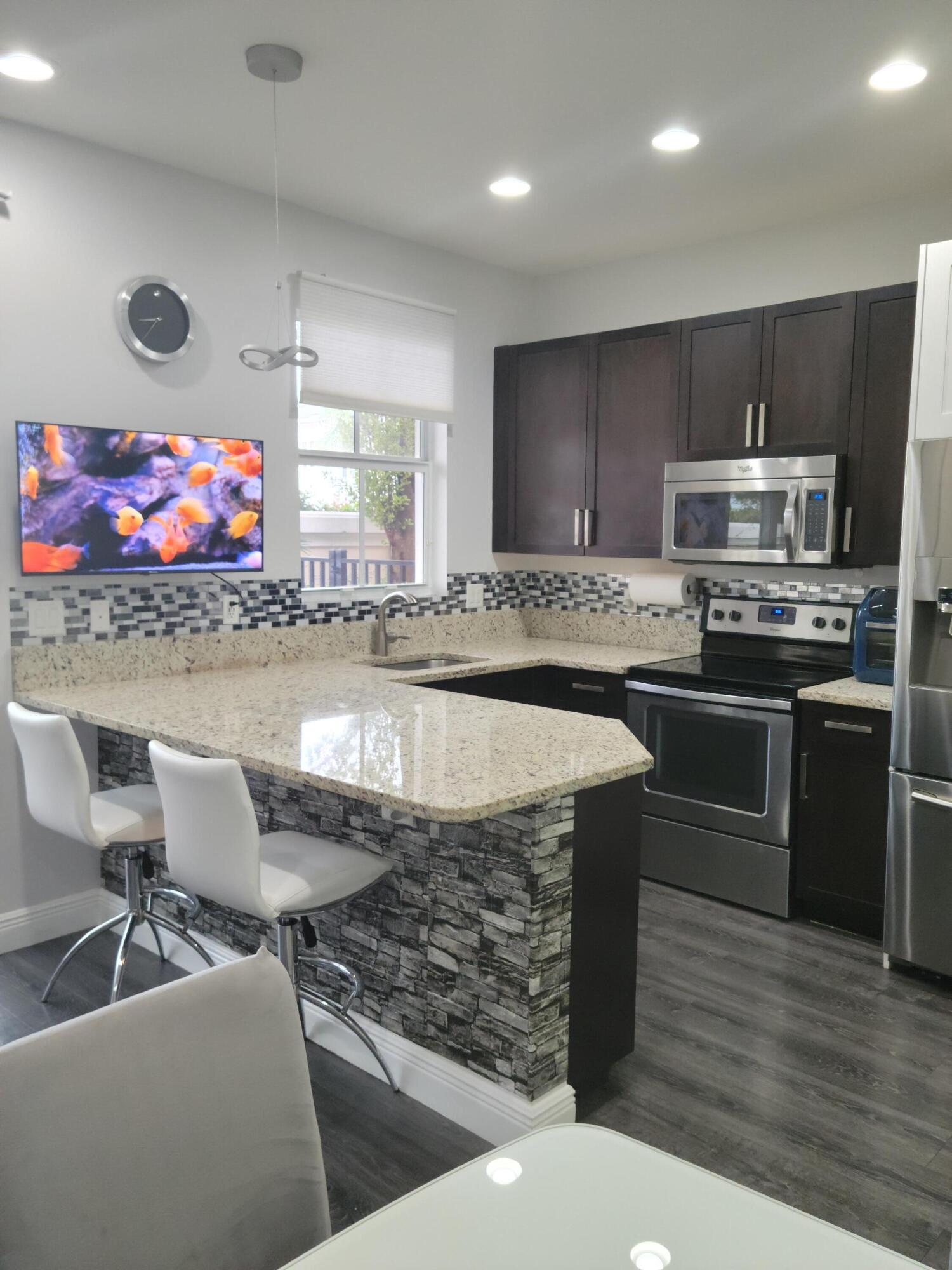 6960 Long Pine Circle Property Photo 19