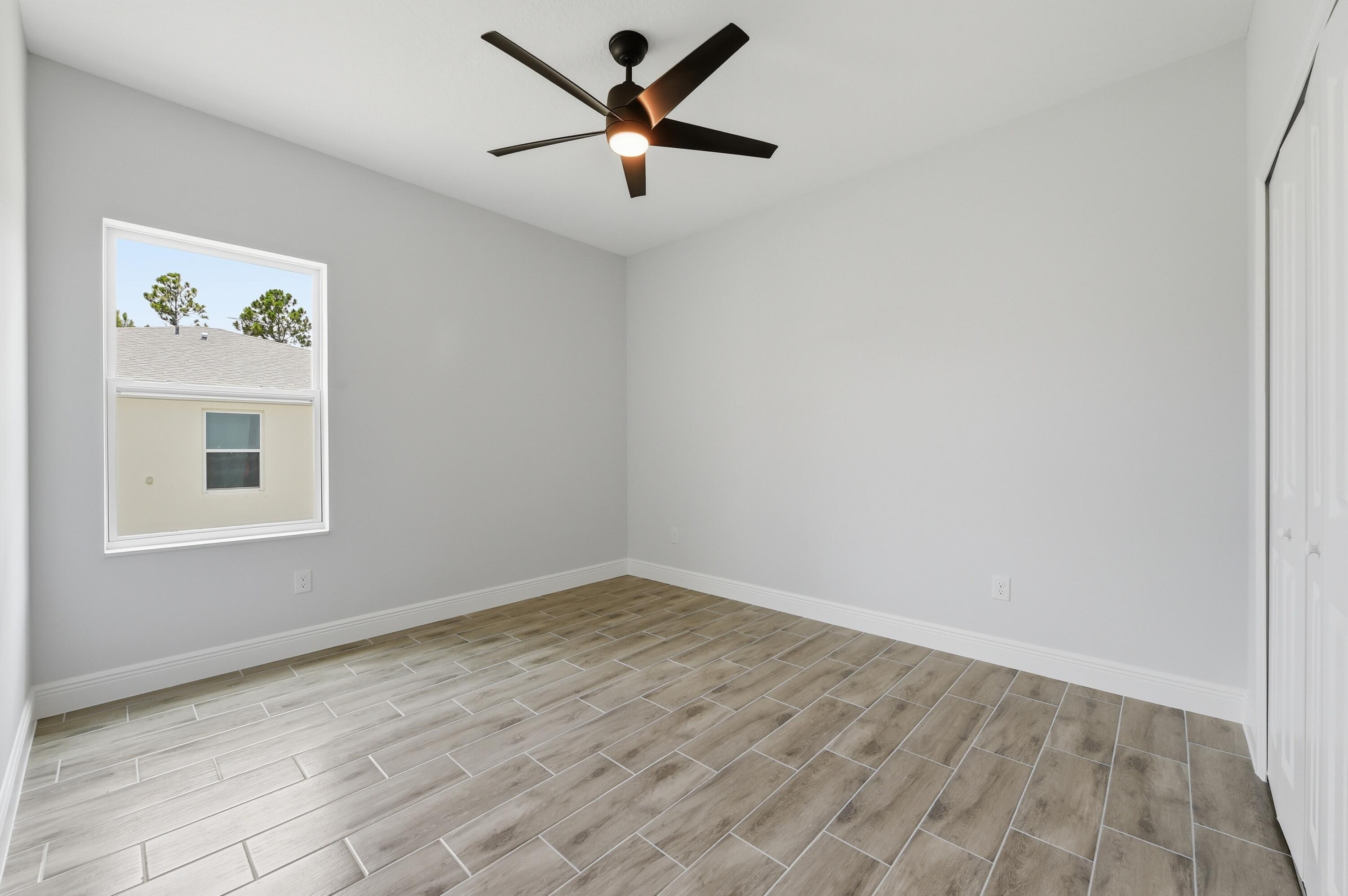 7825 96th Avenue Property Photo 18