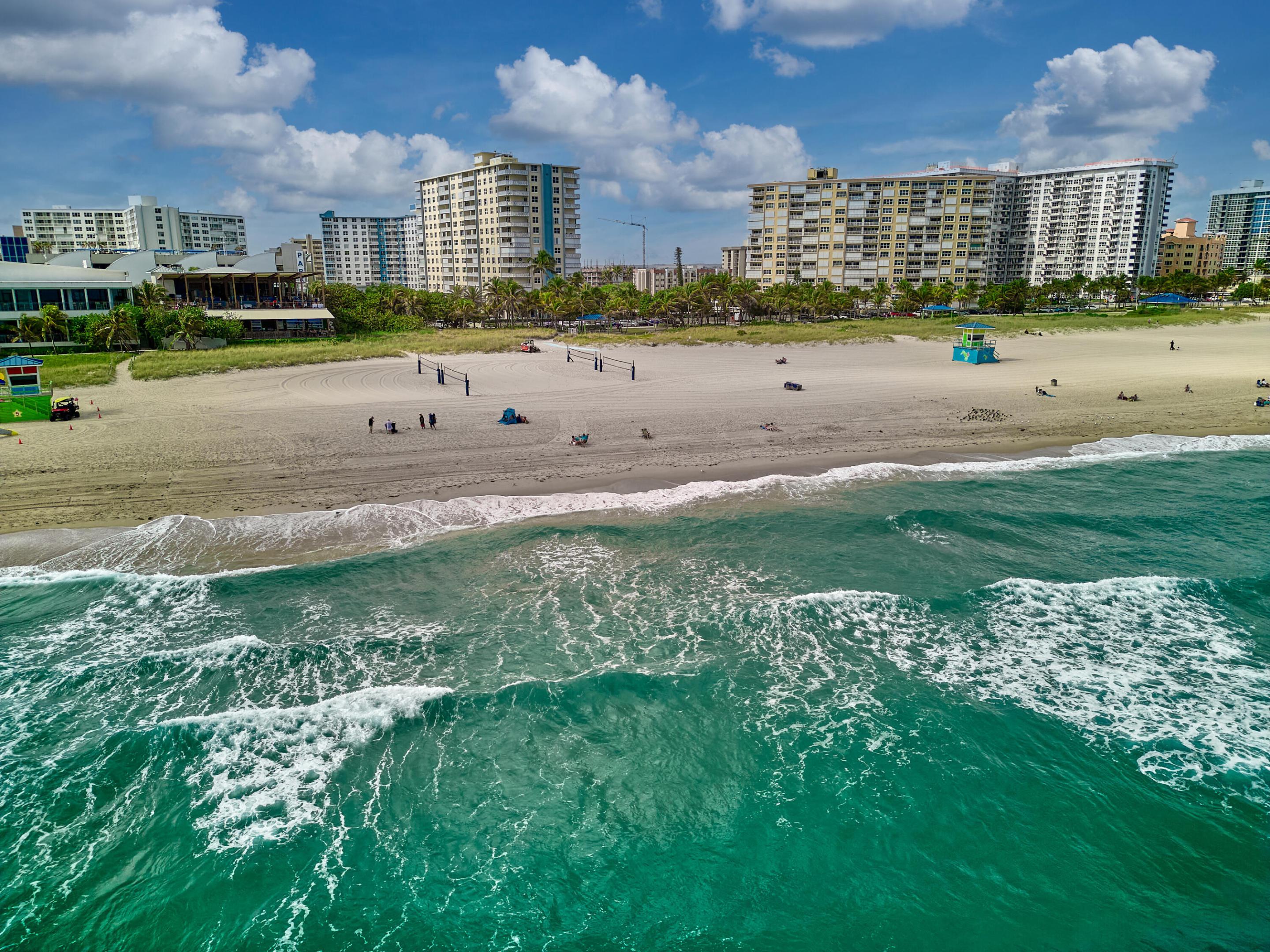 305 N Pompano Beach Boulevard 405 Property Photo 1